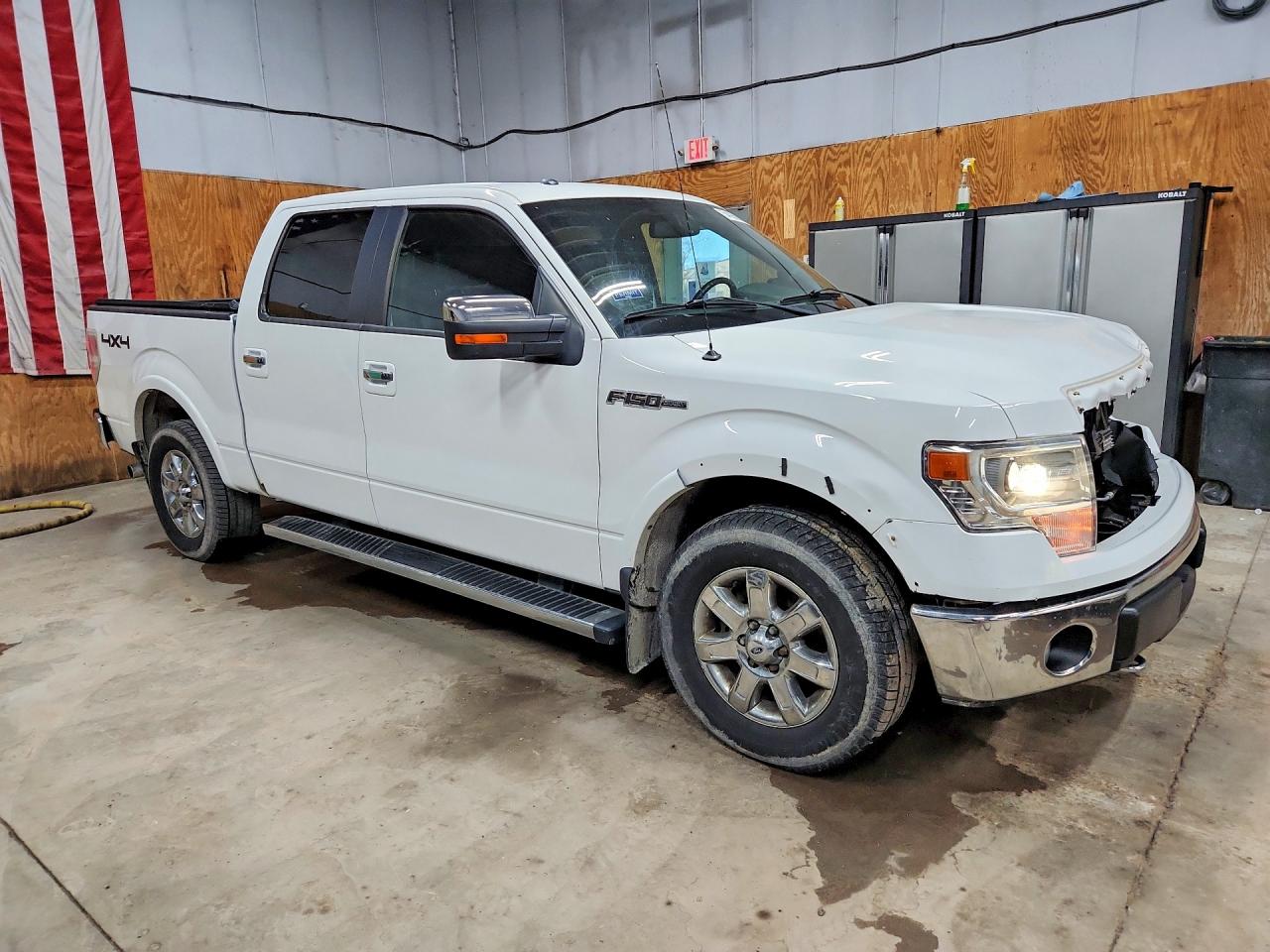 2014 Ford F150 Supercrew White vin: 1FTFW1EF2EFC72193