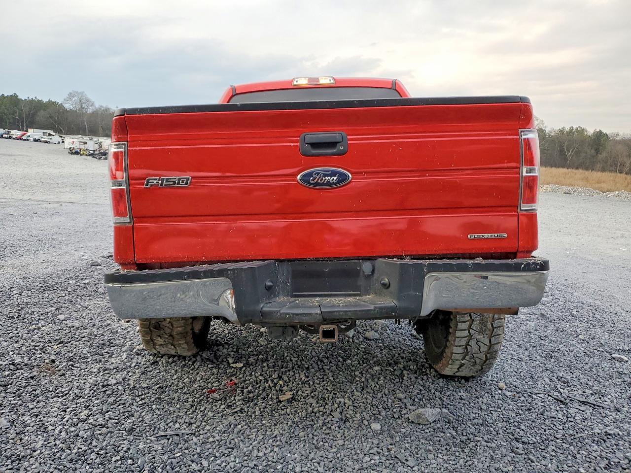 2014 Ford F150 Red vin: 1FTFW1EF2EFC84179