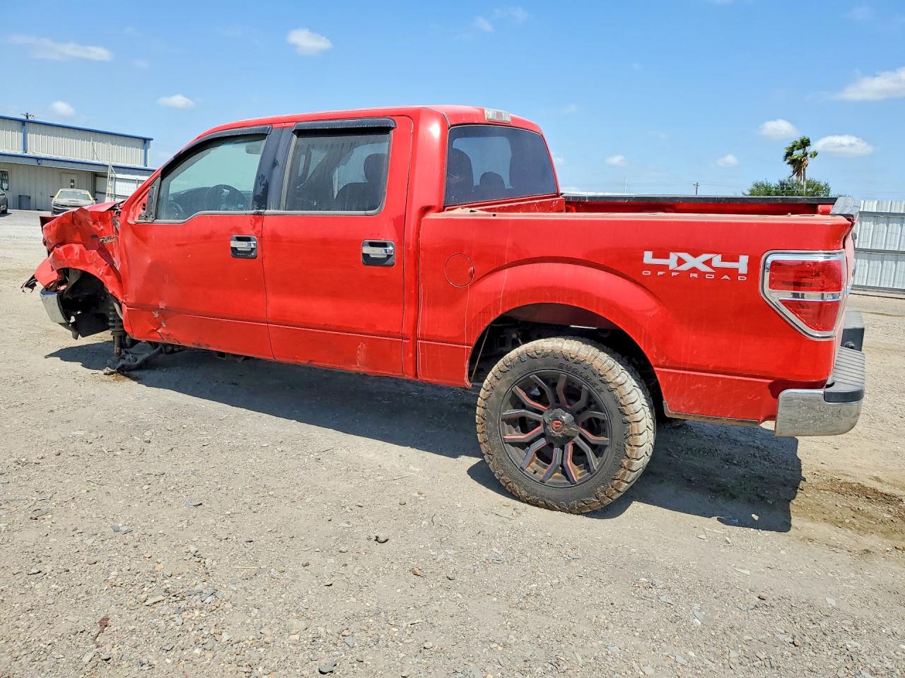 2014 Ford F150 Red vin: 1FTFW1EF2EFC84179