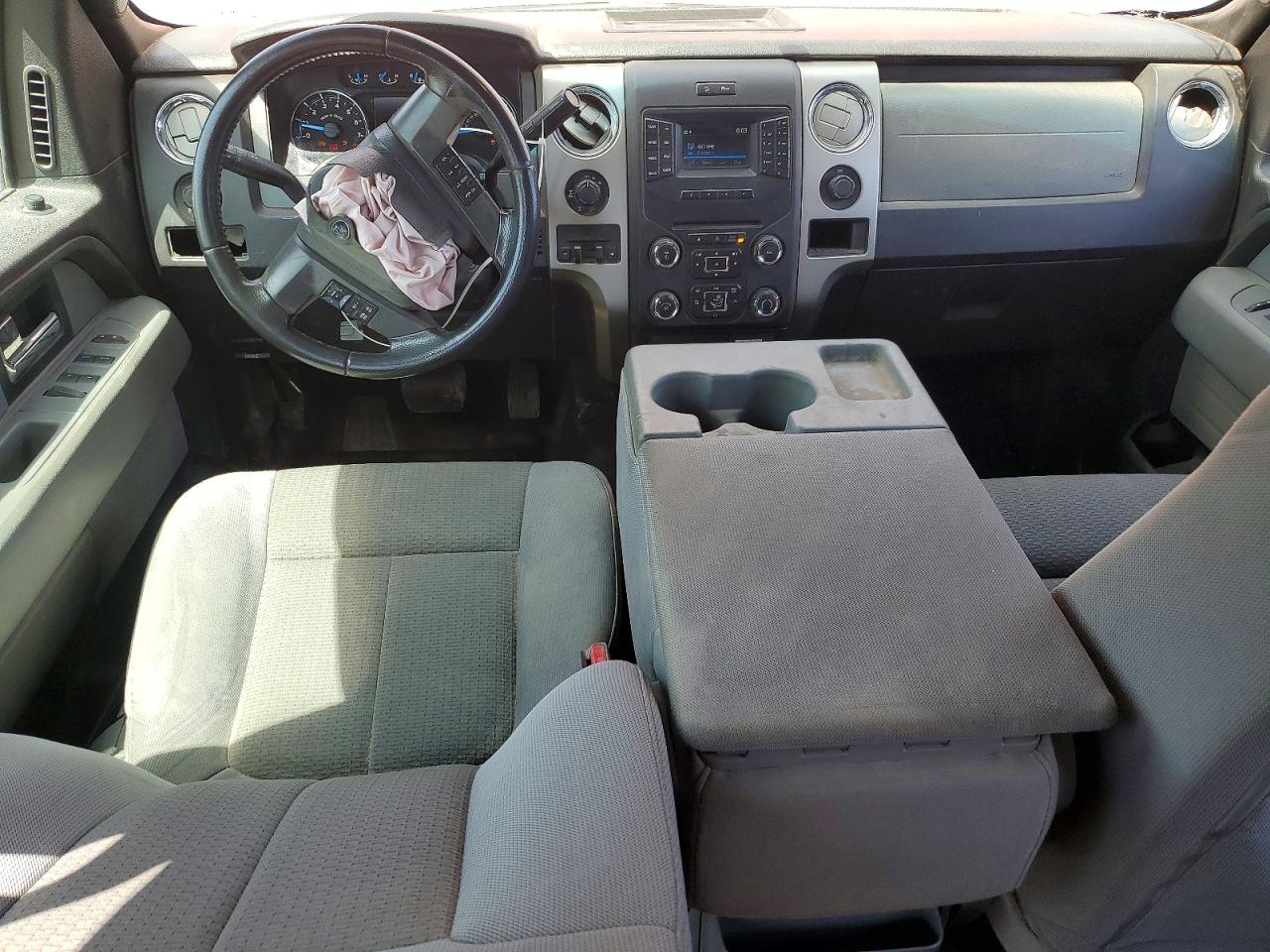 2014 Ford F150 Red vin: 1FTFW1EF2EFC84179