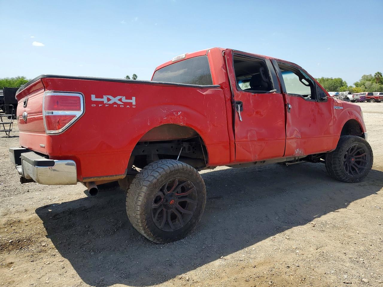 2014 Ford F150 Red vin: 1FTFW1EF2EFC84179