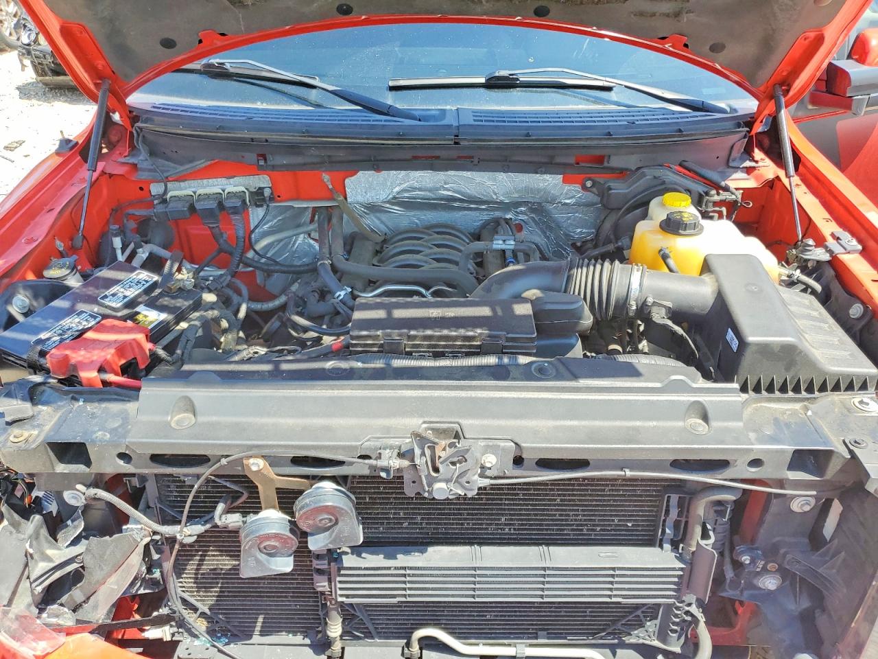 2014 Ford F150 Supercrew Red vin: 1FTFW1EF2EFC91312