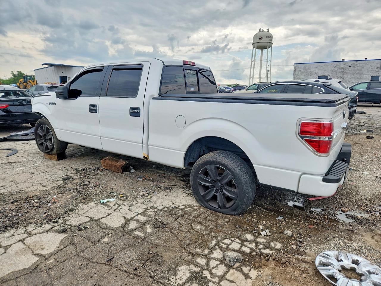 2014 Ford F150 Supercrew White vin: 1FTFW1EF2EFC91536