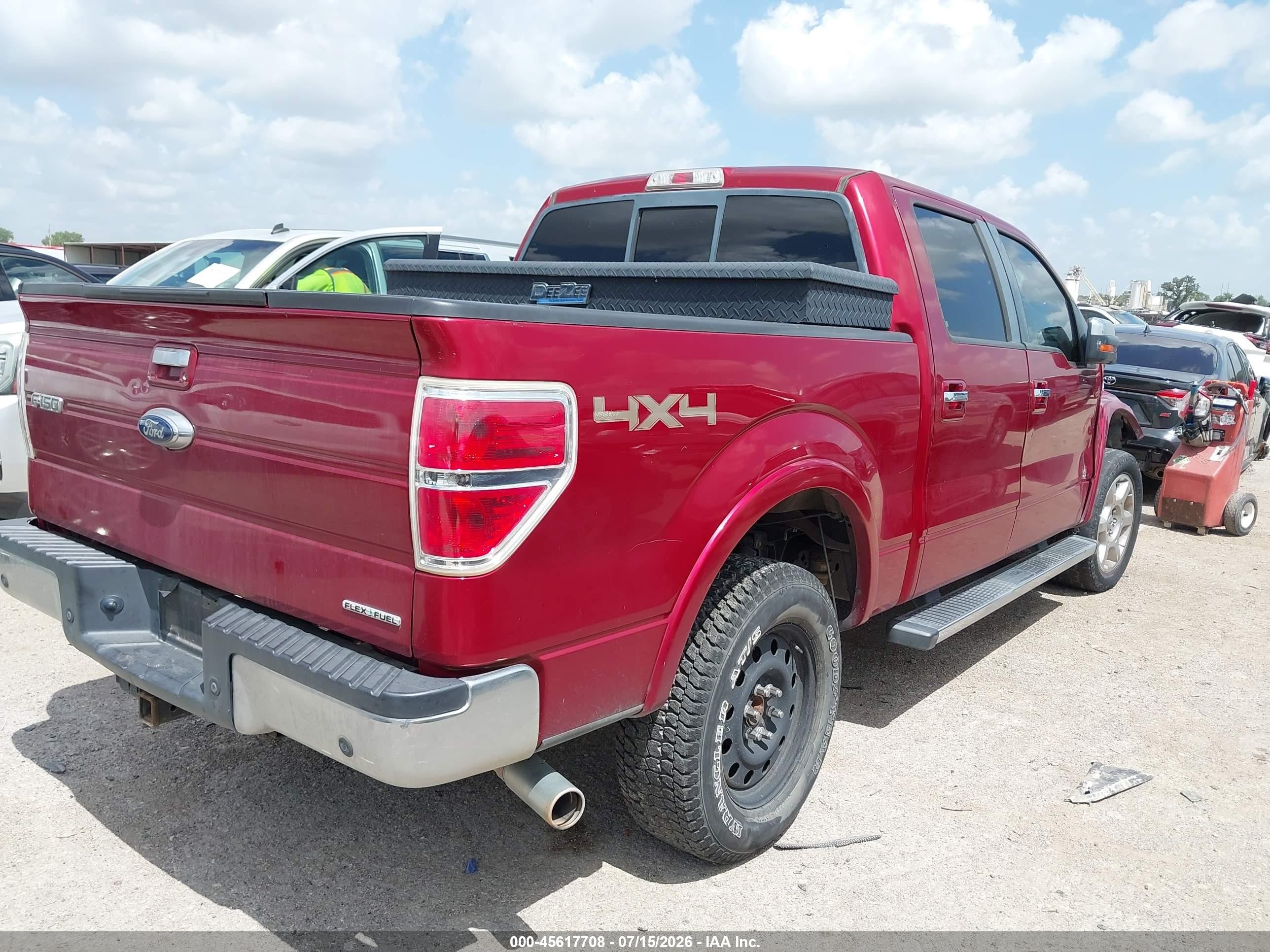 2014 Ford F-150 Lariat Красный vin: 1FTFW1EF2EKD58000