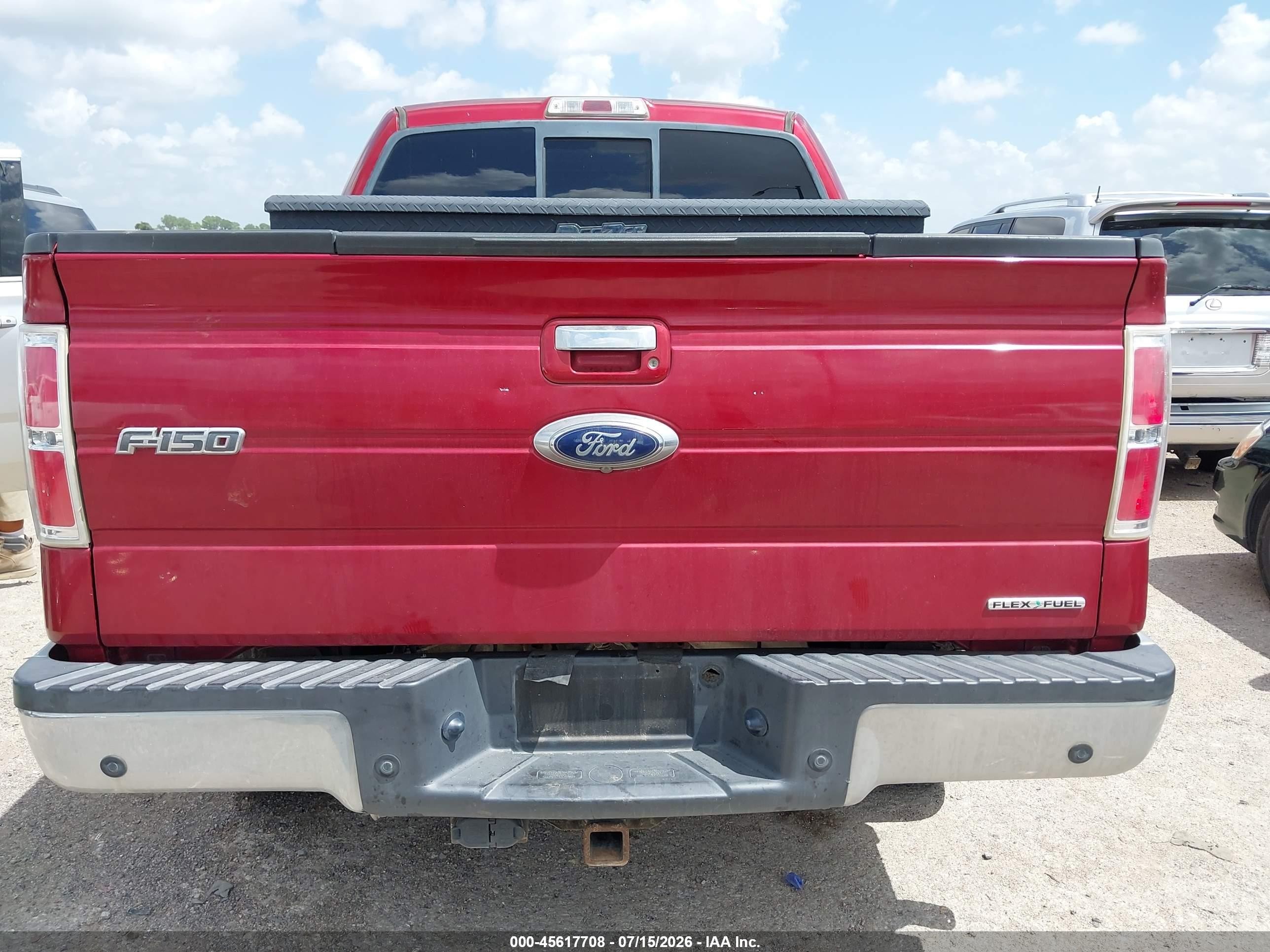 2014 Ford F-150 Lariat Красный vin: 1FTFW1EF2EKD58000