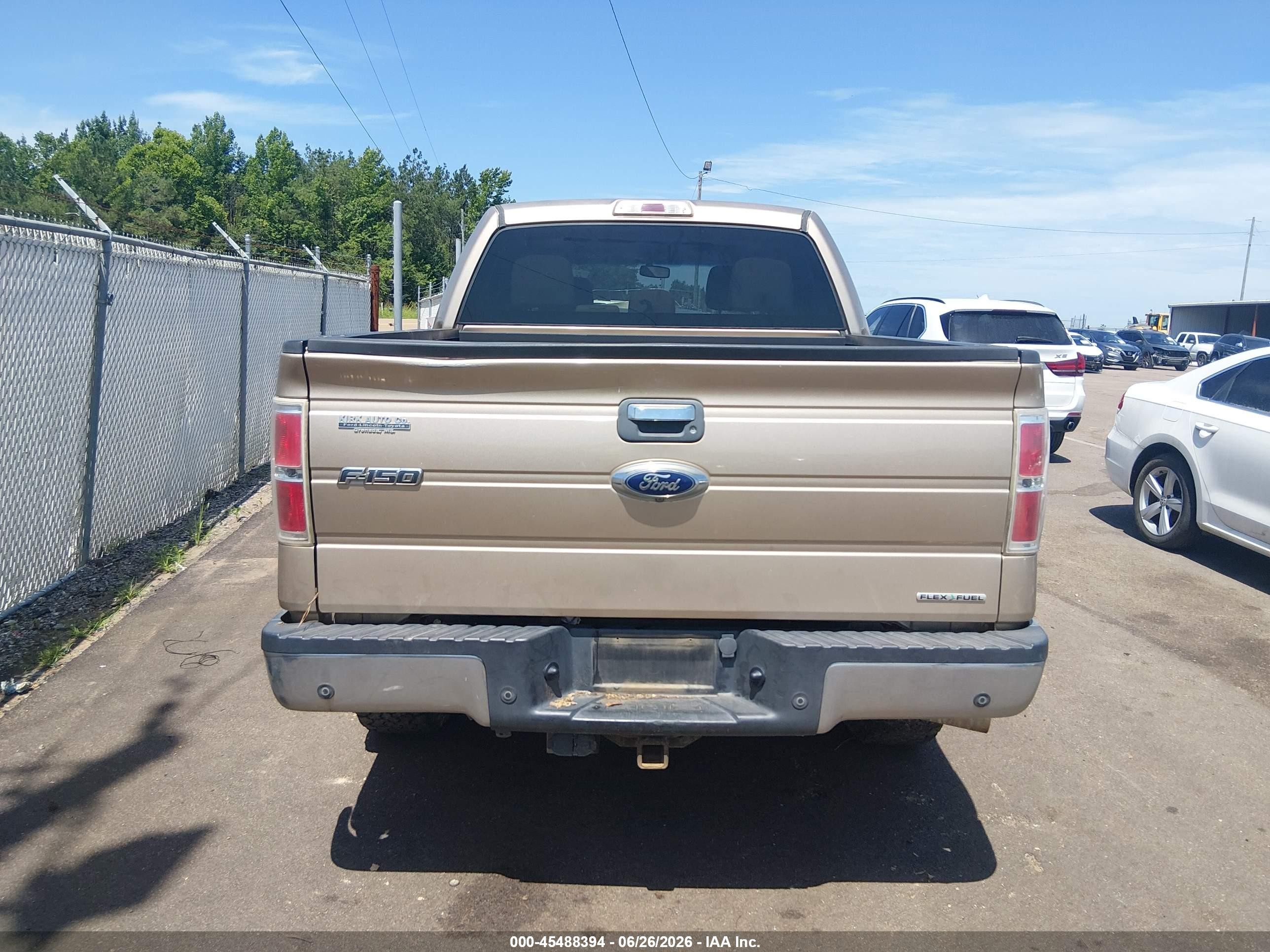 2014 Ford F-150 Xlt Gold vin: 1FTFW1EF2EKE82283