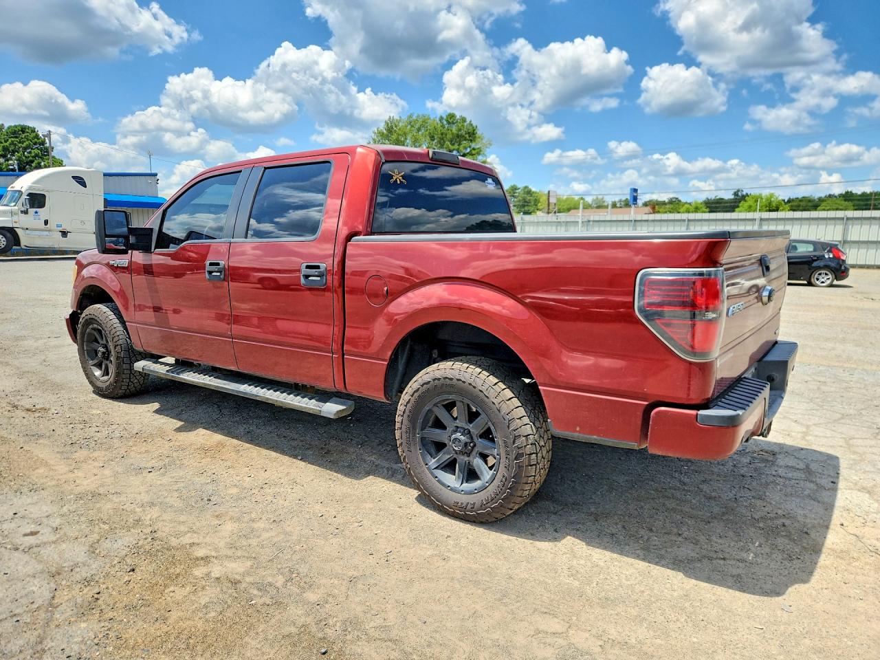 2014 Ford F150 Supercrew Red vin: 1FTFW1EF2EKE97270