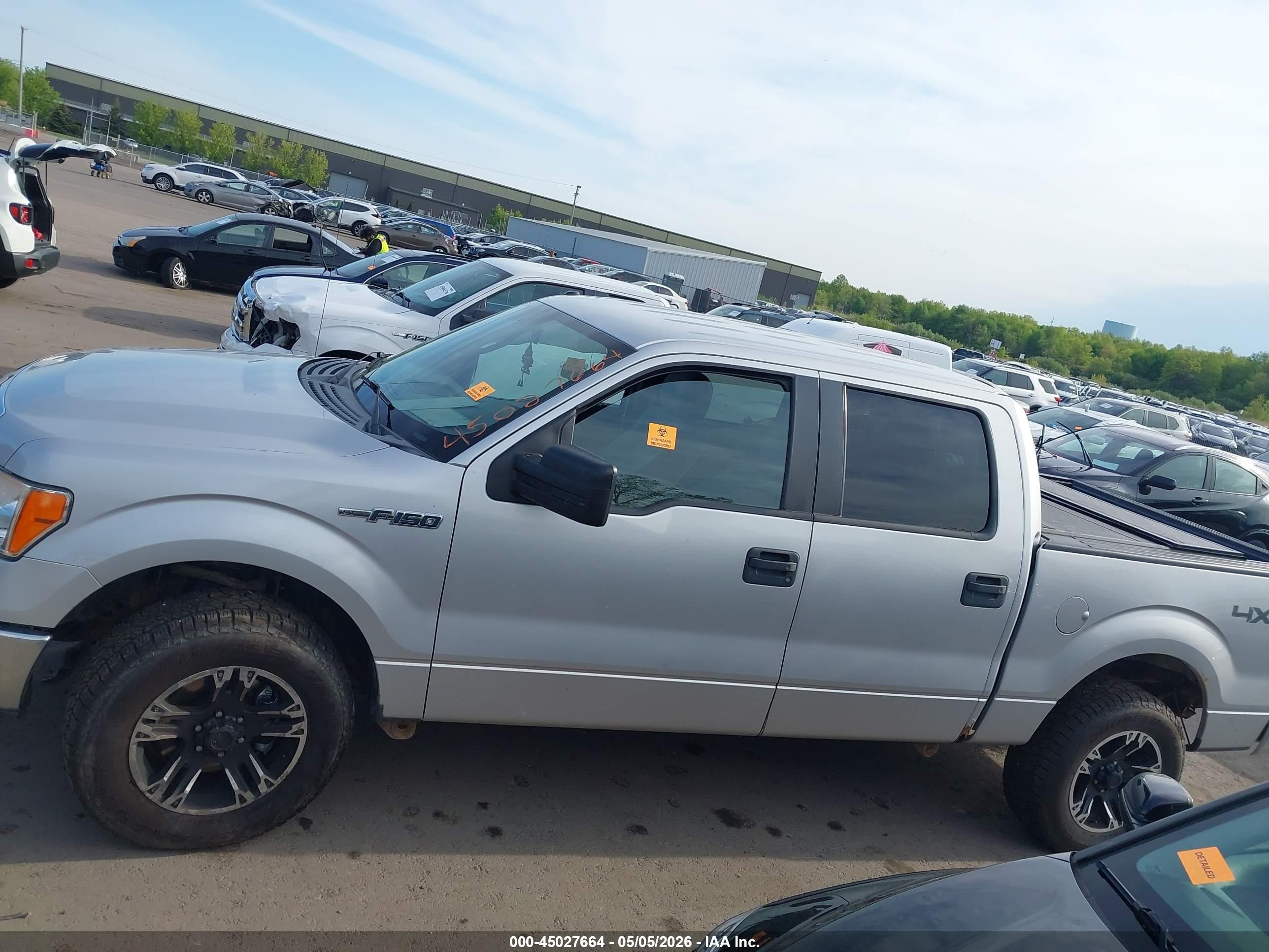 2014 Ford F-150 Xlt Silver vin: 1FTFW1EF2EKG13311