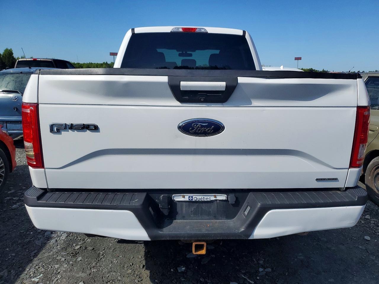 2015 Ford F150 Supercrew White vin: 1FTFW1EF2FFB72242
