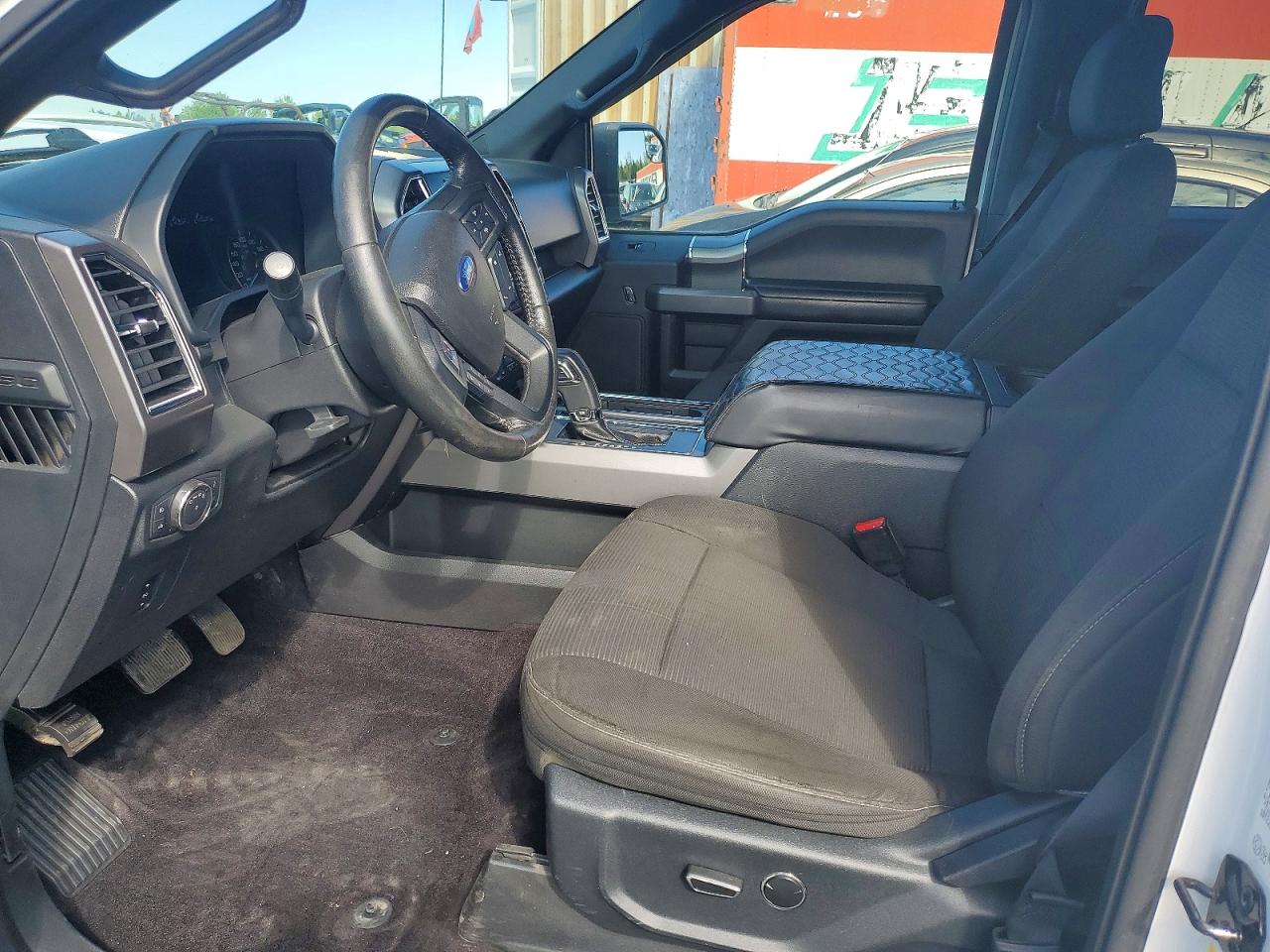 2015 Ford F150 Supercrew White vin: 1FTFW1EF2FFB72242