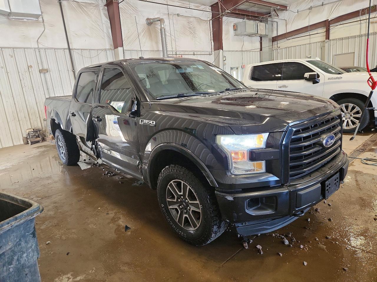 2015 Ford F150 Supercrew Black vin: 1FTFW1EF2FFC33315