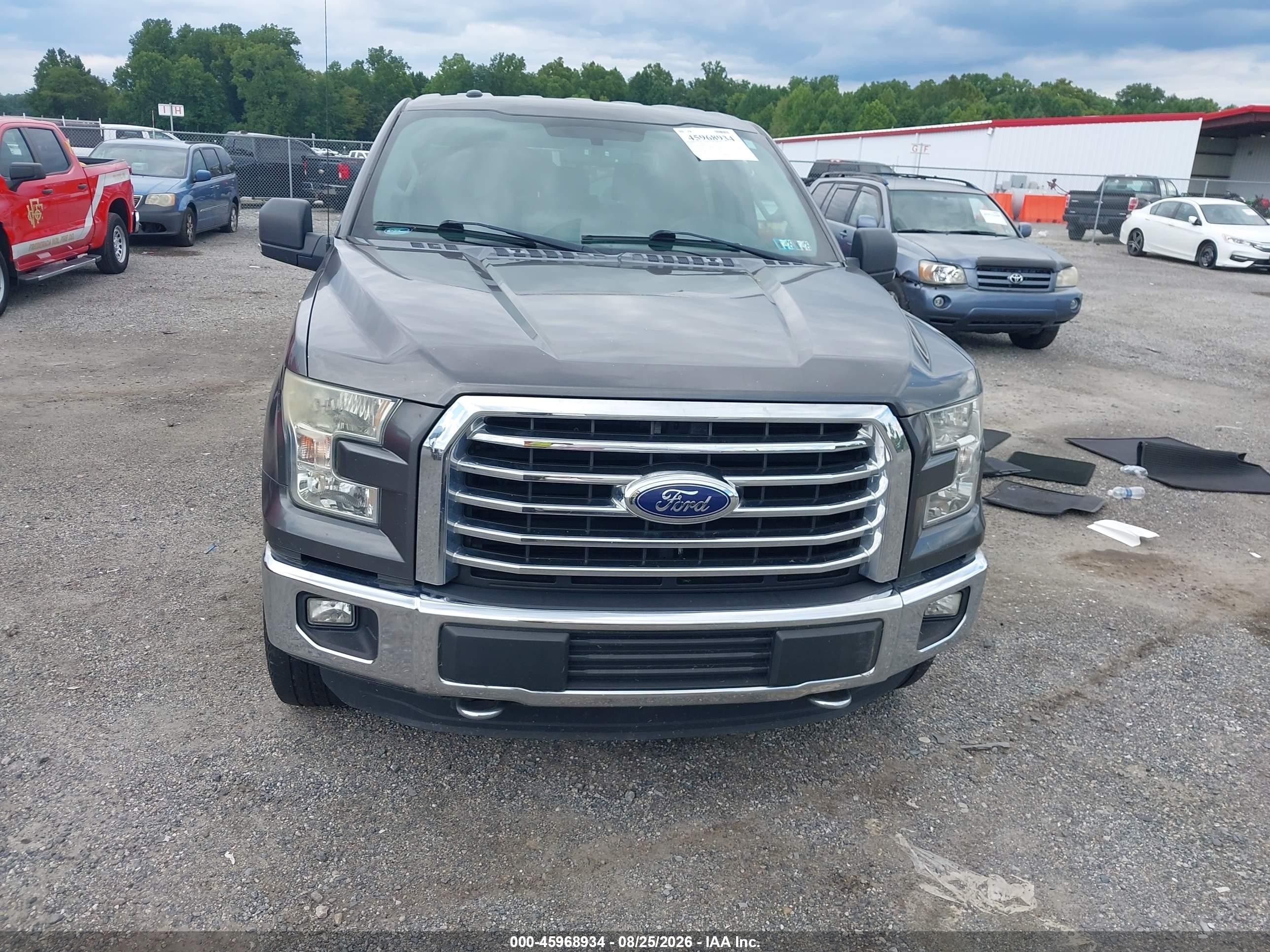 2015 Ford F-150 Xlt Серый vin: 1FTFW1EF2FKF11301