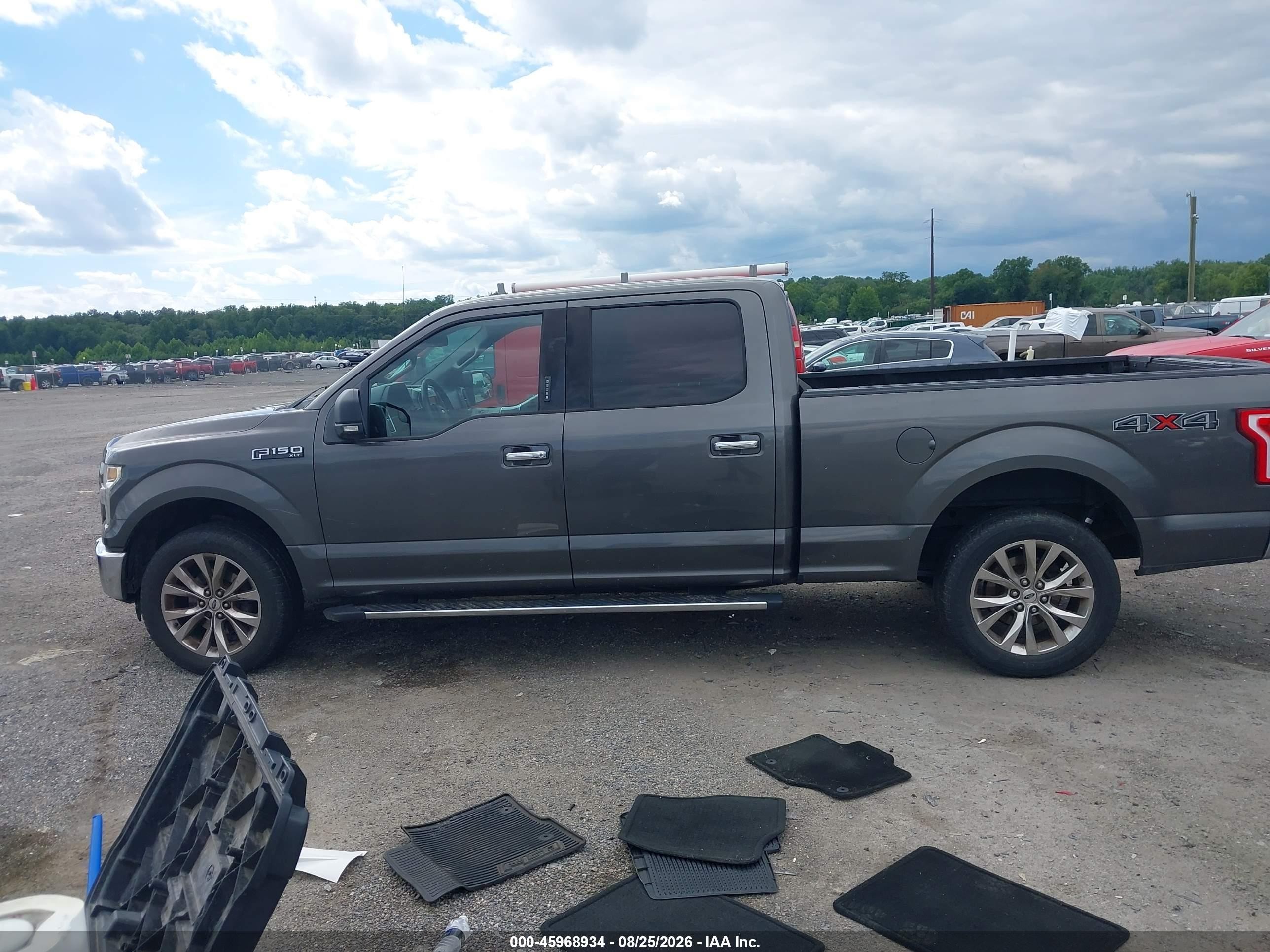 2015 Ford F-150 Xlt Серый vin: 1FTFW1EF2FKF11301