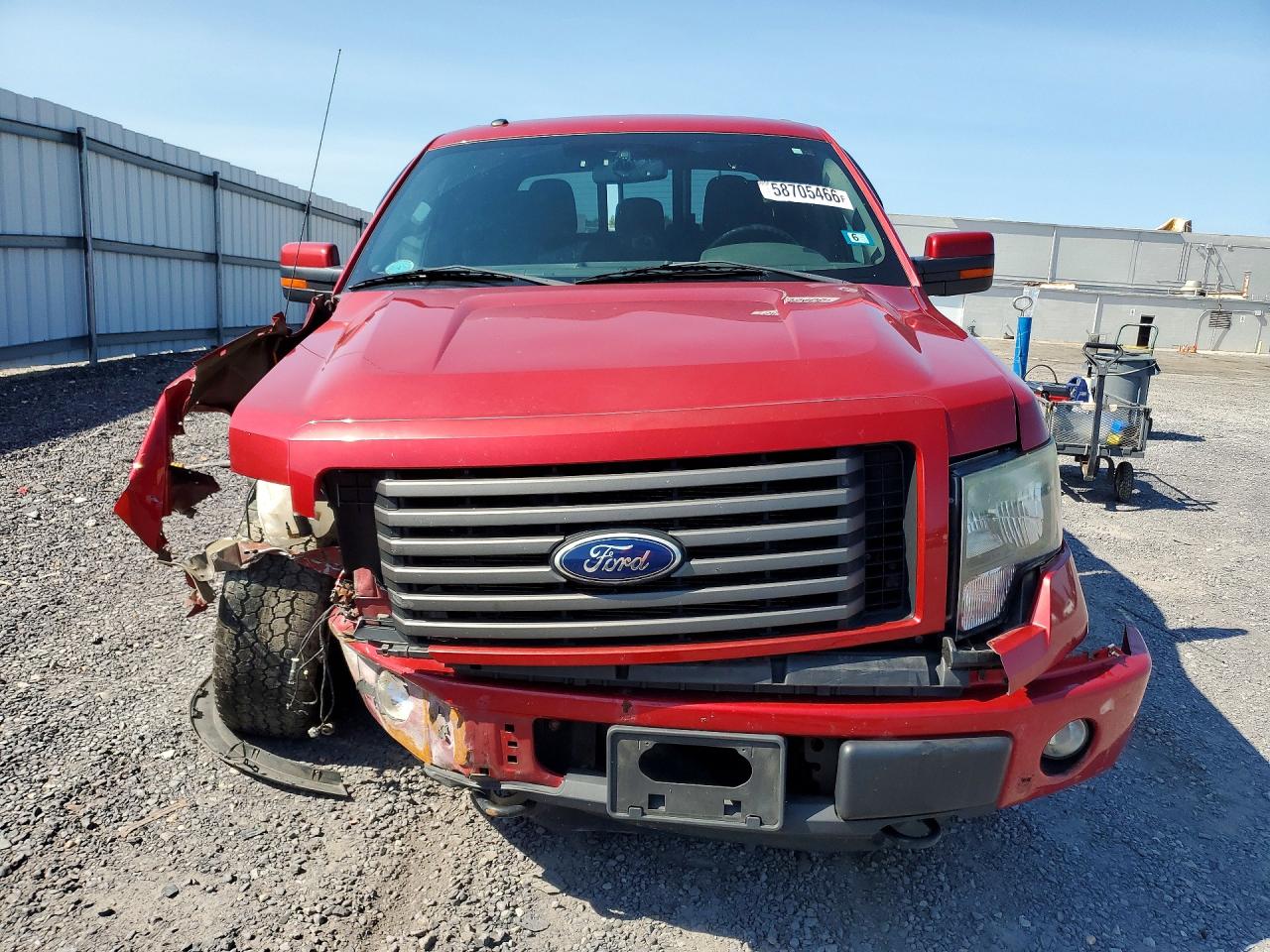 2011 Ford F150 Supercrew Red vin: 1FTFW1EF3BFA67834