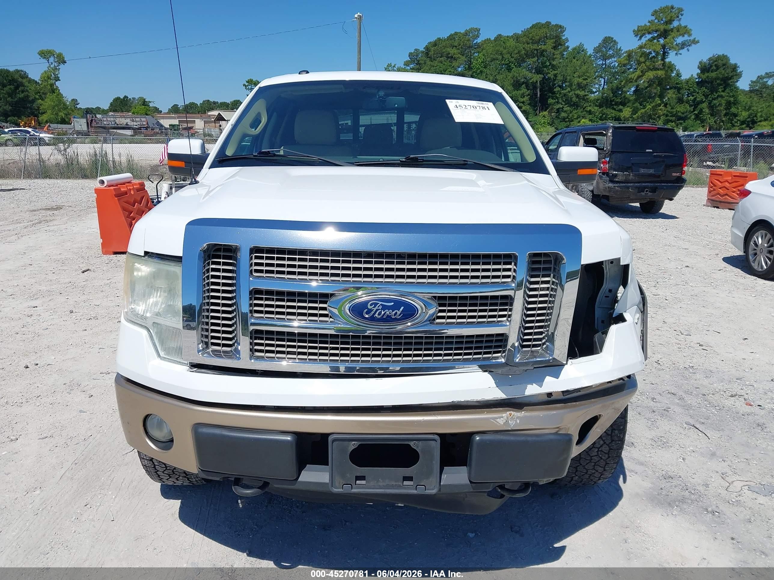 2011 Ford F-150 Lariat White vin: 1FTFW1EF3BFA68398