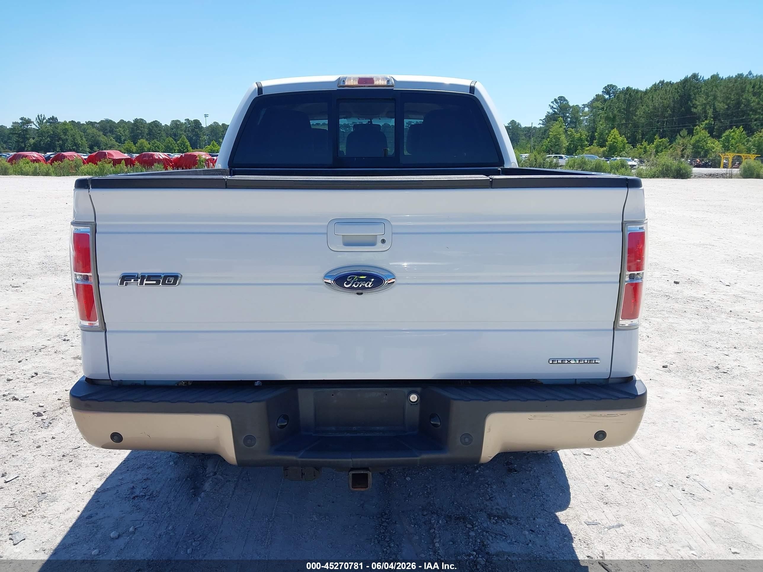 2011 Ford F-150 Lariat White vin: 1FTFW1EF3BFA68398