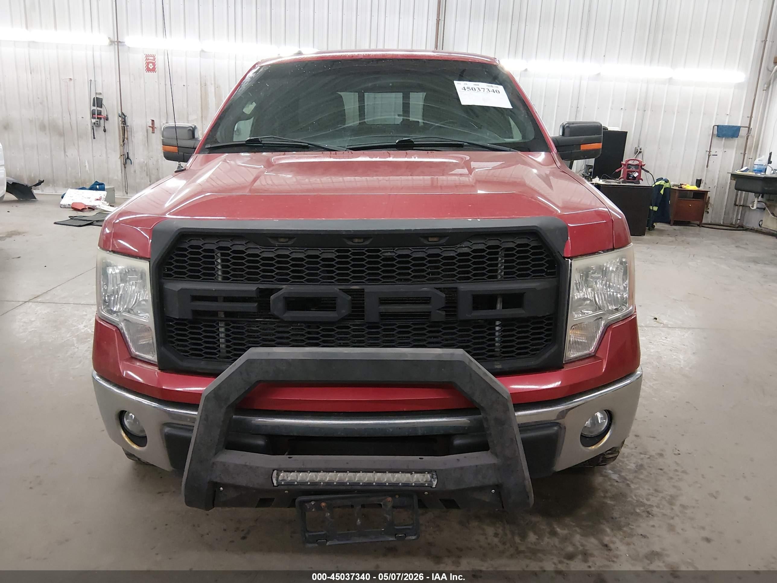 2011 Ford F-150 Xlt Red vin: 1FTFW1EF3BFB59123