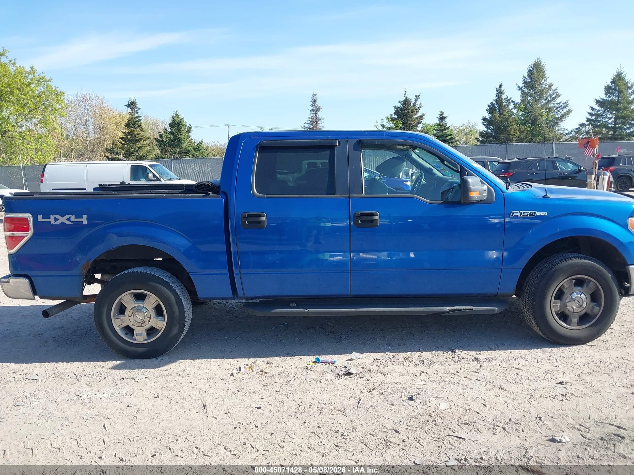 2011 Ford F-150 Xlt Blue vin: 1FTFW1EF3BKD23820