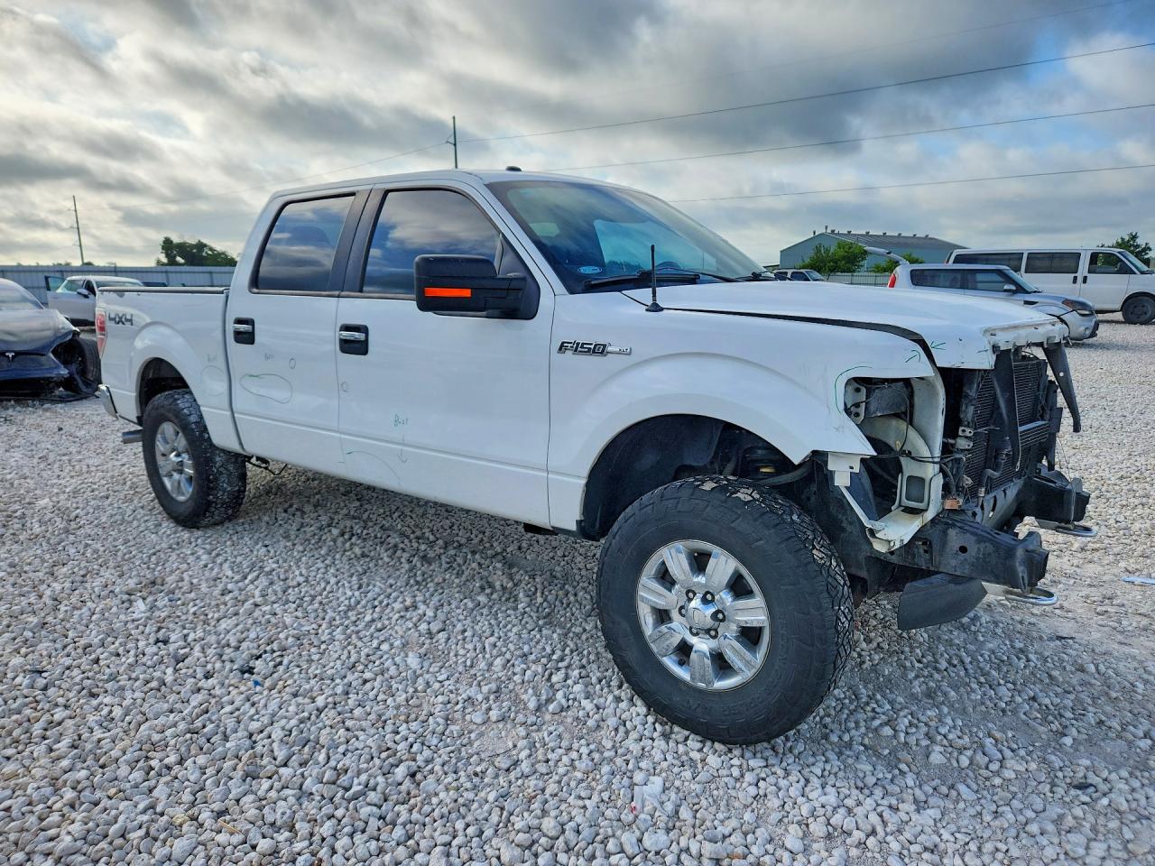 2011 Ford F150 Supercrew White vin: 1FTFW1EF3BKD64819
