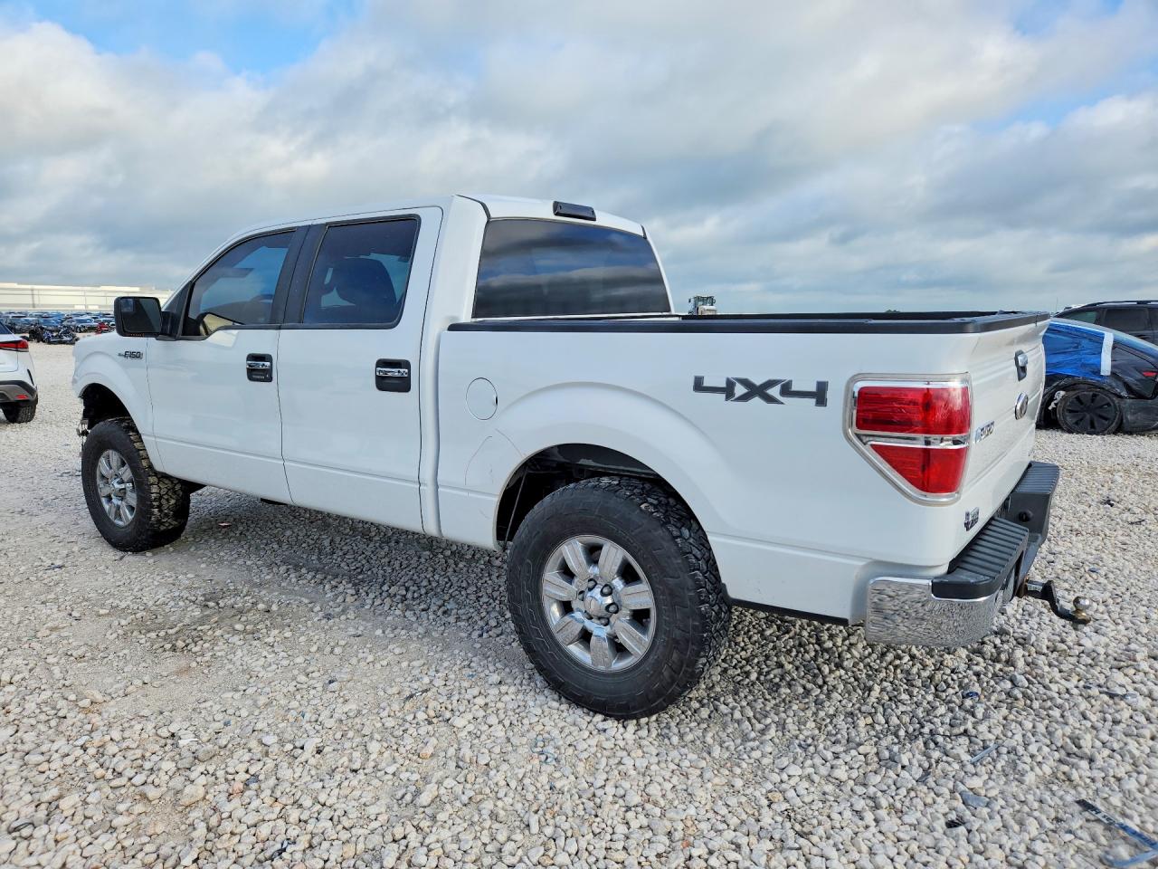 2011 Ford F150 Supercrew White vin: 1FTFW1EF3BKD64819