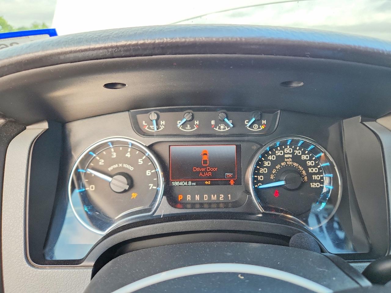 2011 Ford F150 Supercrew White vin: 1FTFW1EF3BKD64819