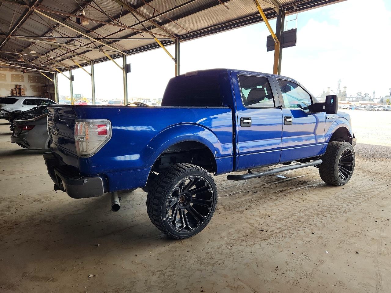 2011 Ford F150 Supercrew Blue vin: 1FTFW1EF3BKD93852