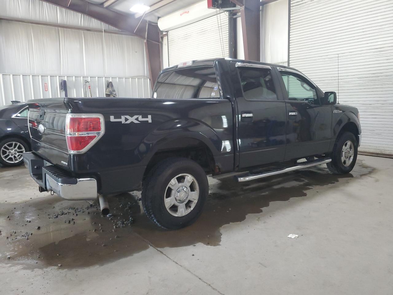 2012 Ford F150 Supercrew Black vin: 1FTFW1EF3CFA27920 Damage: Right Bed Side, Rust, > 12 Inches