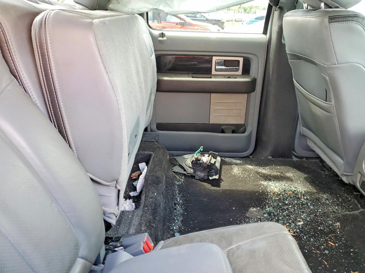2012 Ford F150 Supercrew Silver vin: 1FTFW1EF3CFA38352