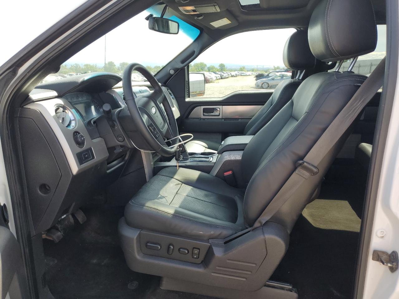 2013 Ford F150 Supercrew White vin: 1FTFW1EF3DFA06258