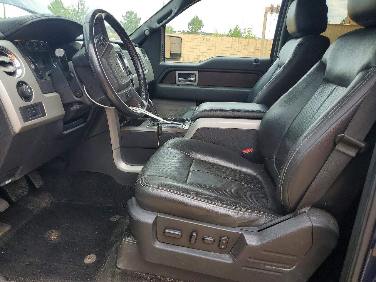 2013 Ford F150 4wd Two Tone vin: 1FTFW1EF3DFA23156