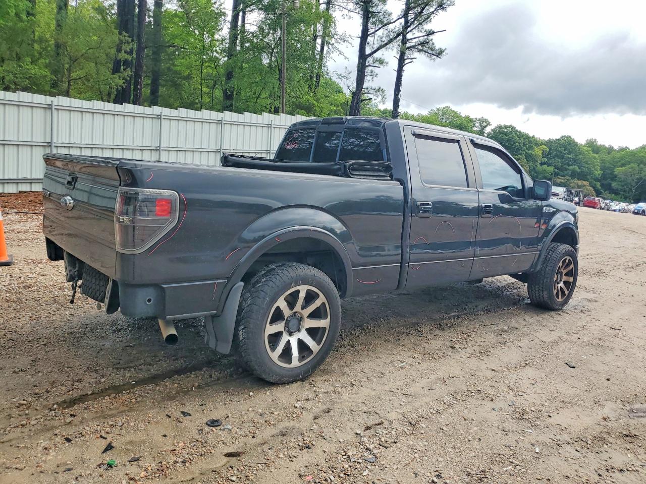 2013 Ford F150 Supercrew Black vin: 1FTFW1EF3DFA47750