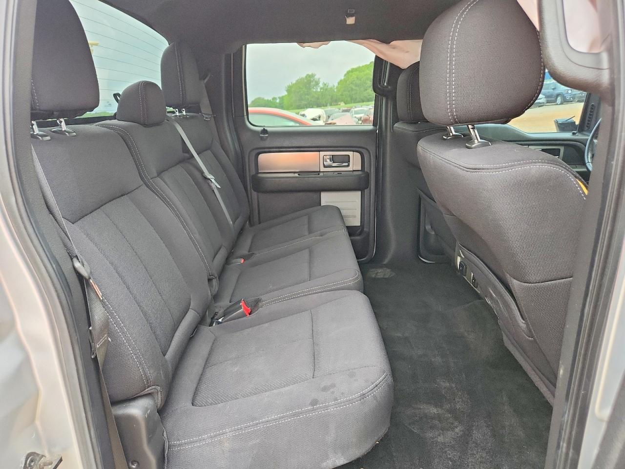 2013 Ford F150 Supercrew Серебряный vin: 1FTFW1EF3DFA77525