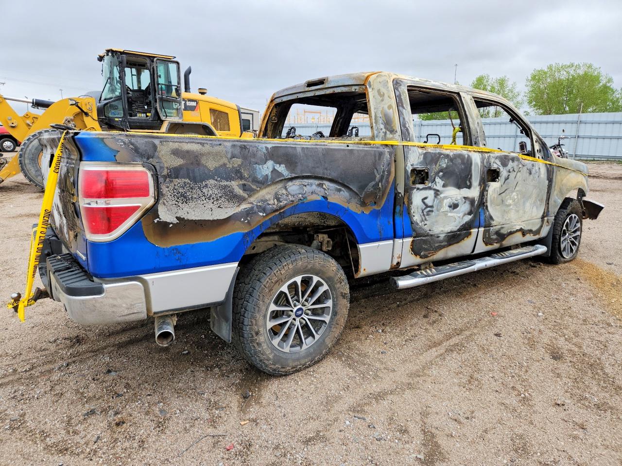 2013 Ford F150 Supercrew Пожар vin: 1FTFW1EF3DFB02701