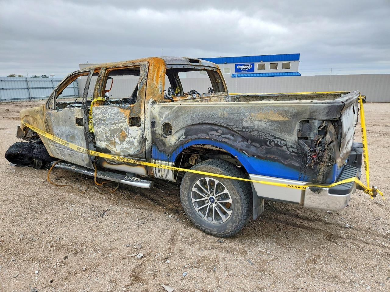 2013 Ford F150 Supercrew Пожар vin: 1FTFW1EF3DFB02701