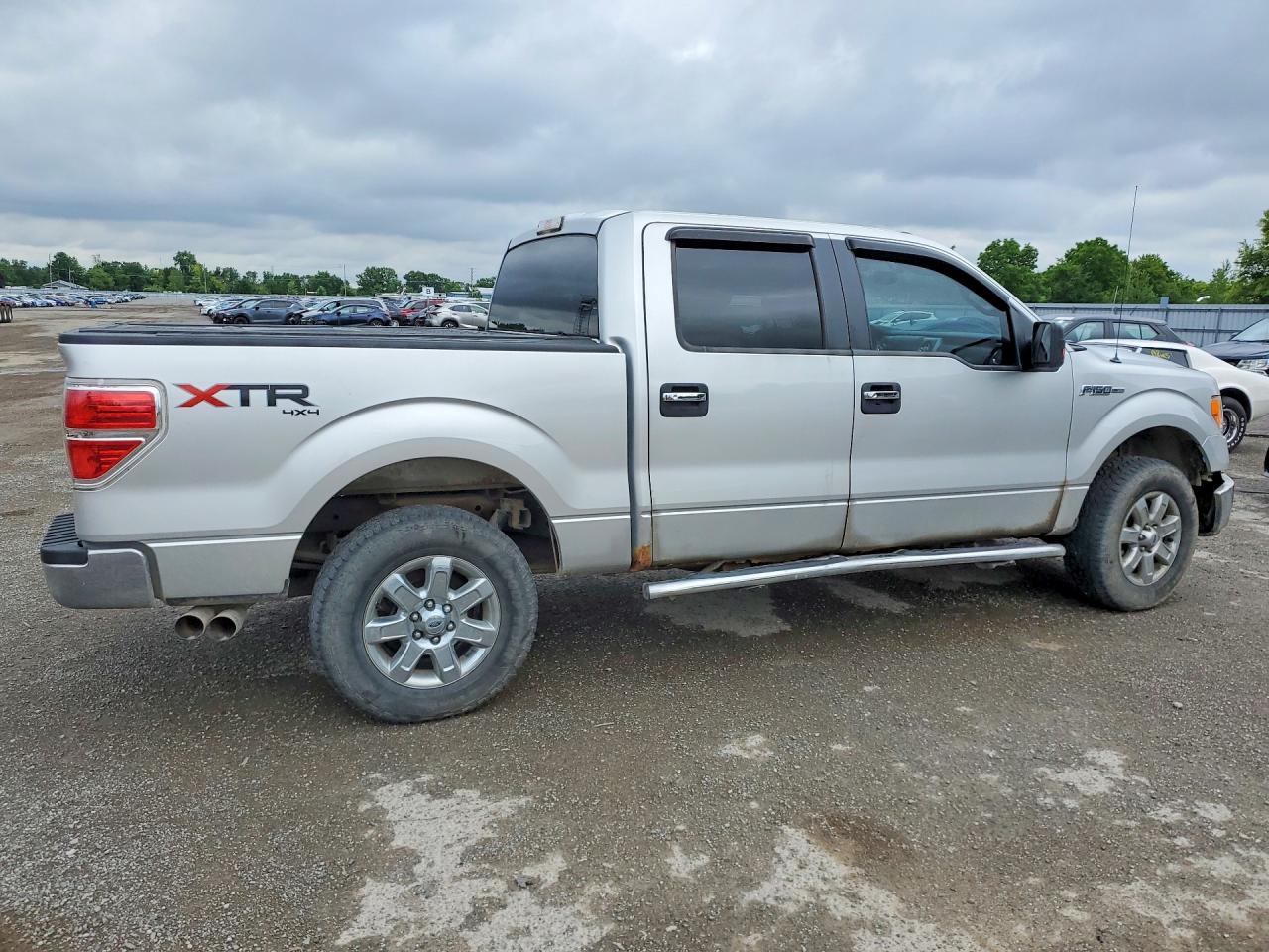2013 Ford F150 Supercrew Серебряный vin: 1FTFW1EF3DFB24567