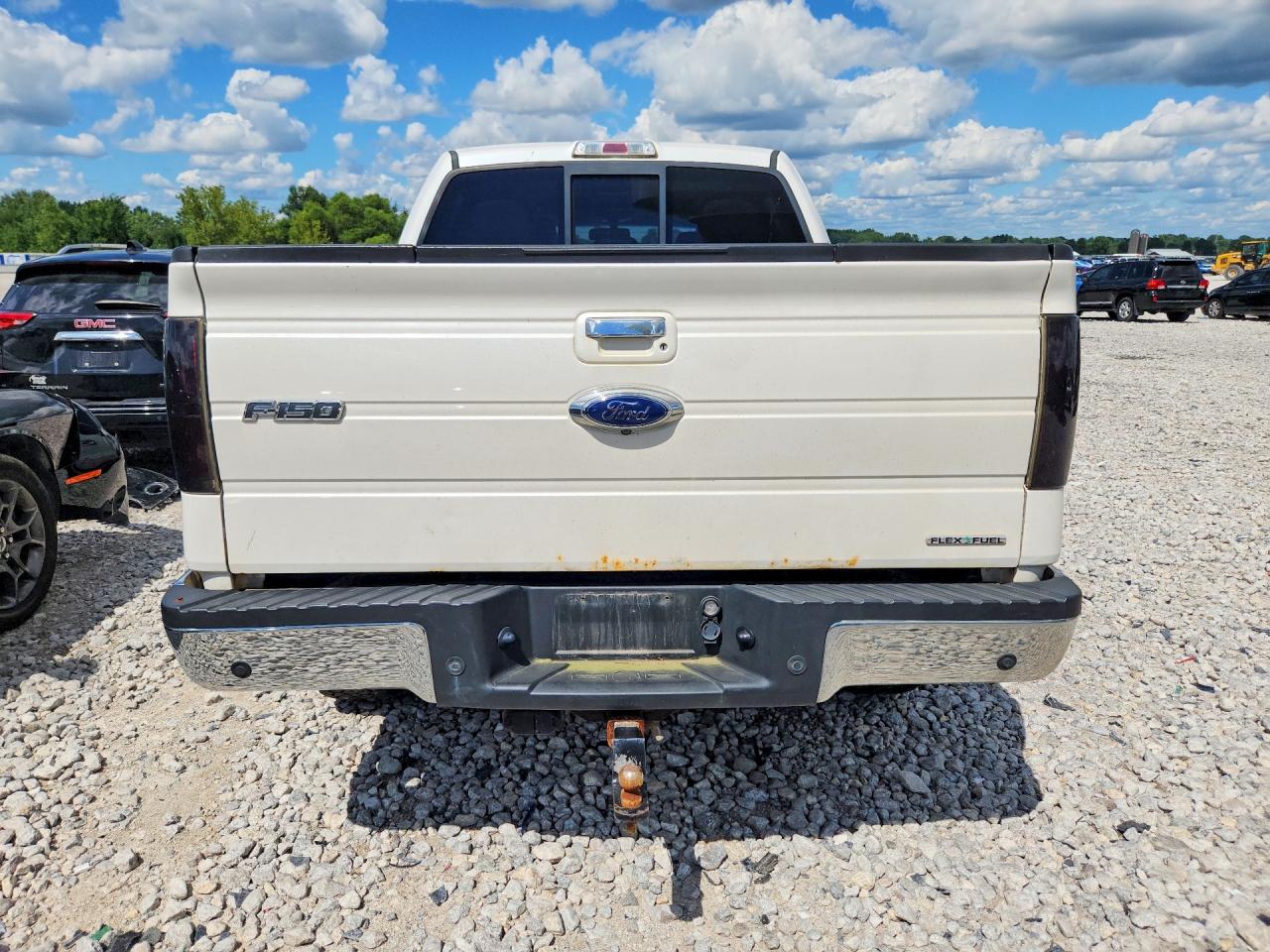 2013 Ford F150 Supercrew White vin: 1FTFW1EF3DFB55589