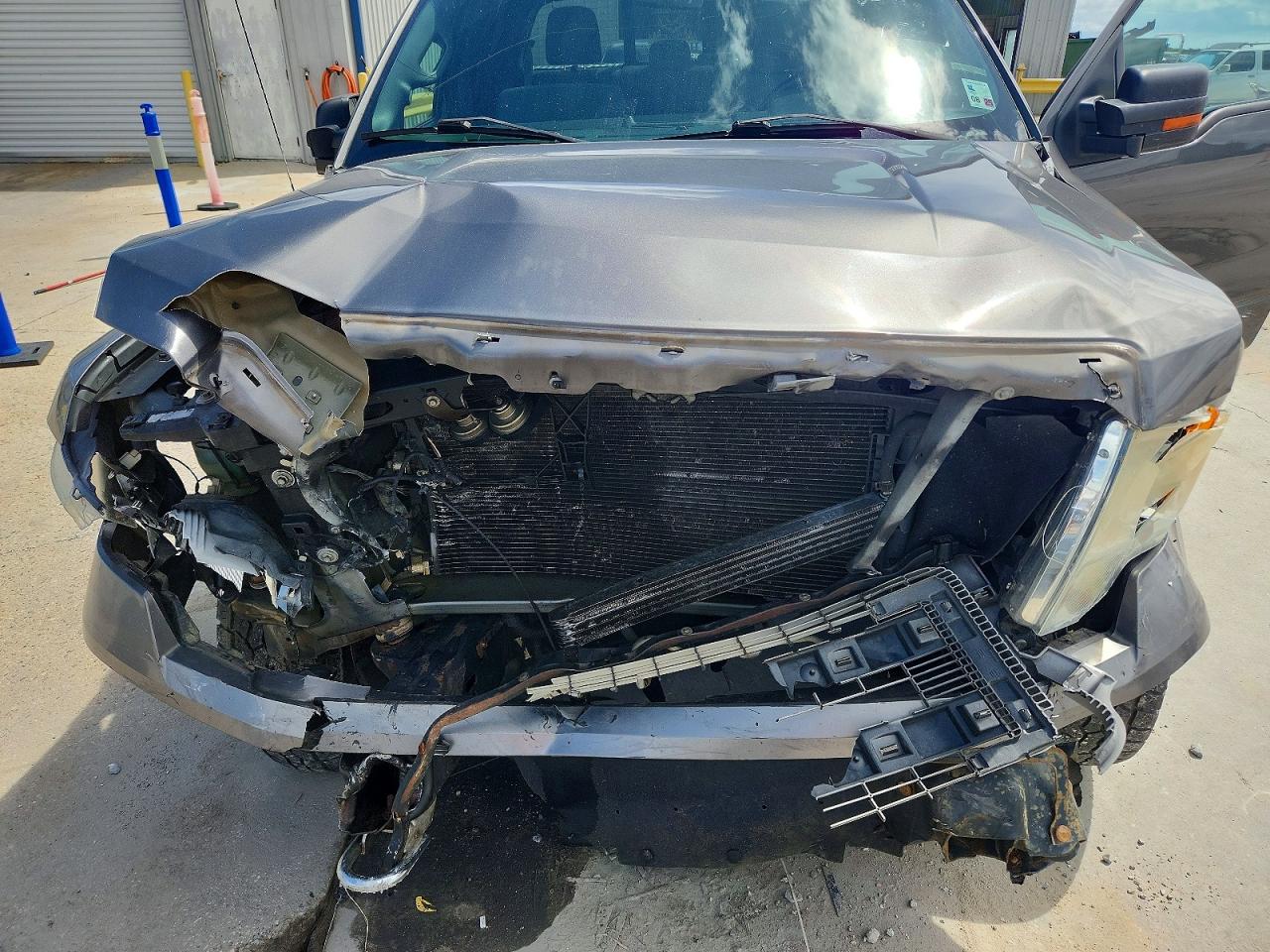 2013 Ford F150 Supercrew Gray vin: 1FTFW1EF3DFC09716