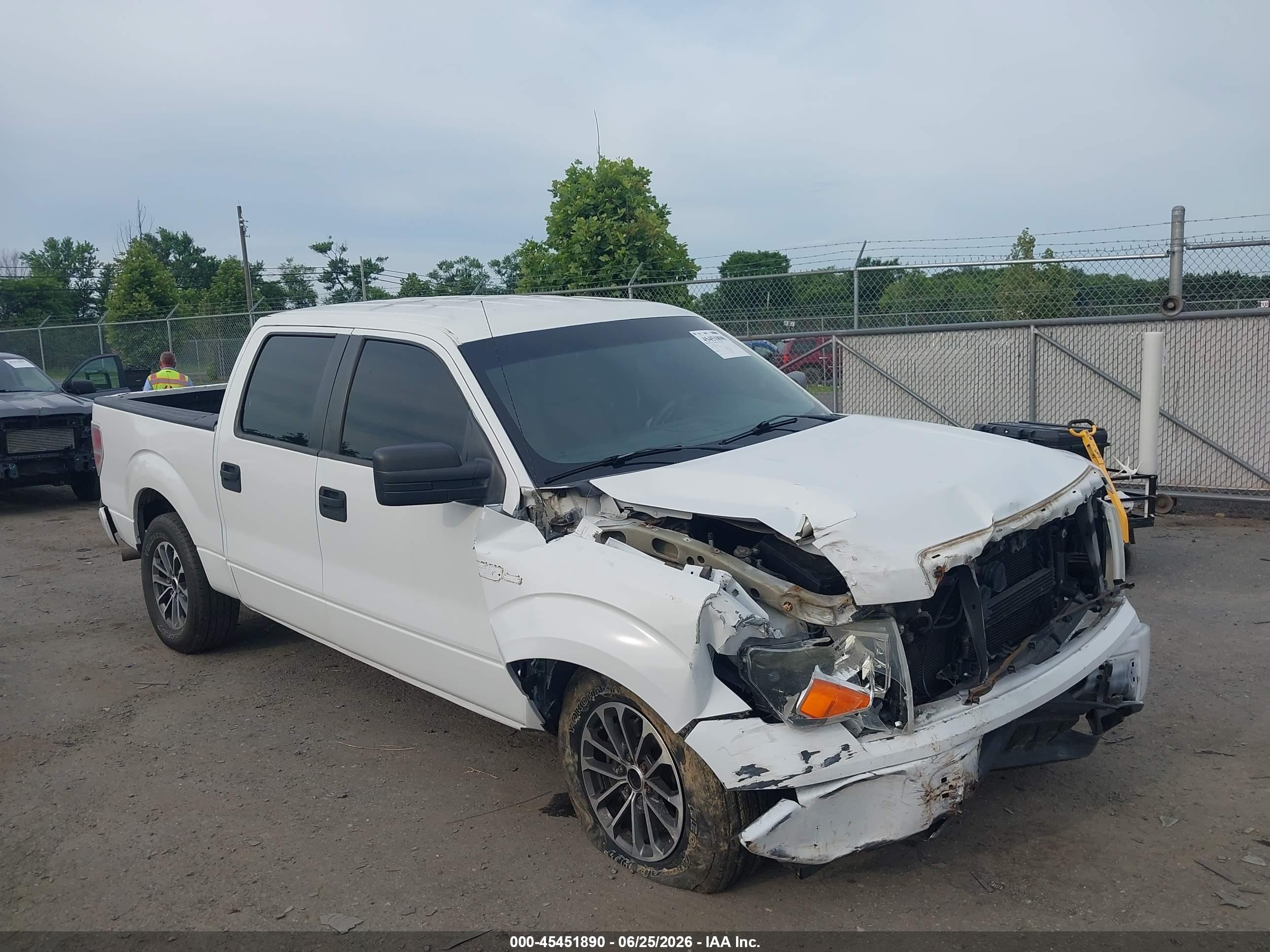2013 Ford F-150 Fx4/king Ranch/lariat/platinum/xl/xlt White vin: 1FTFW1EF3DKD84104