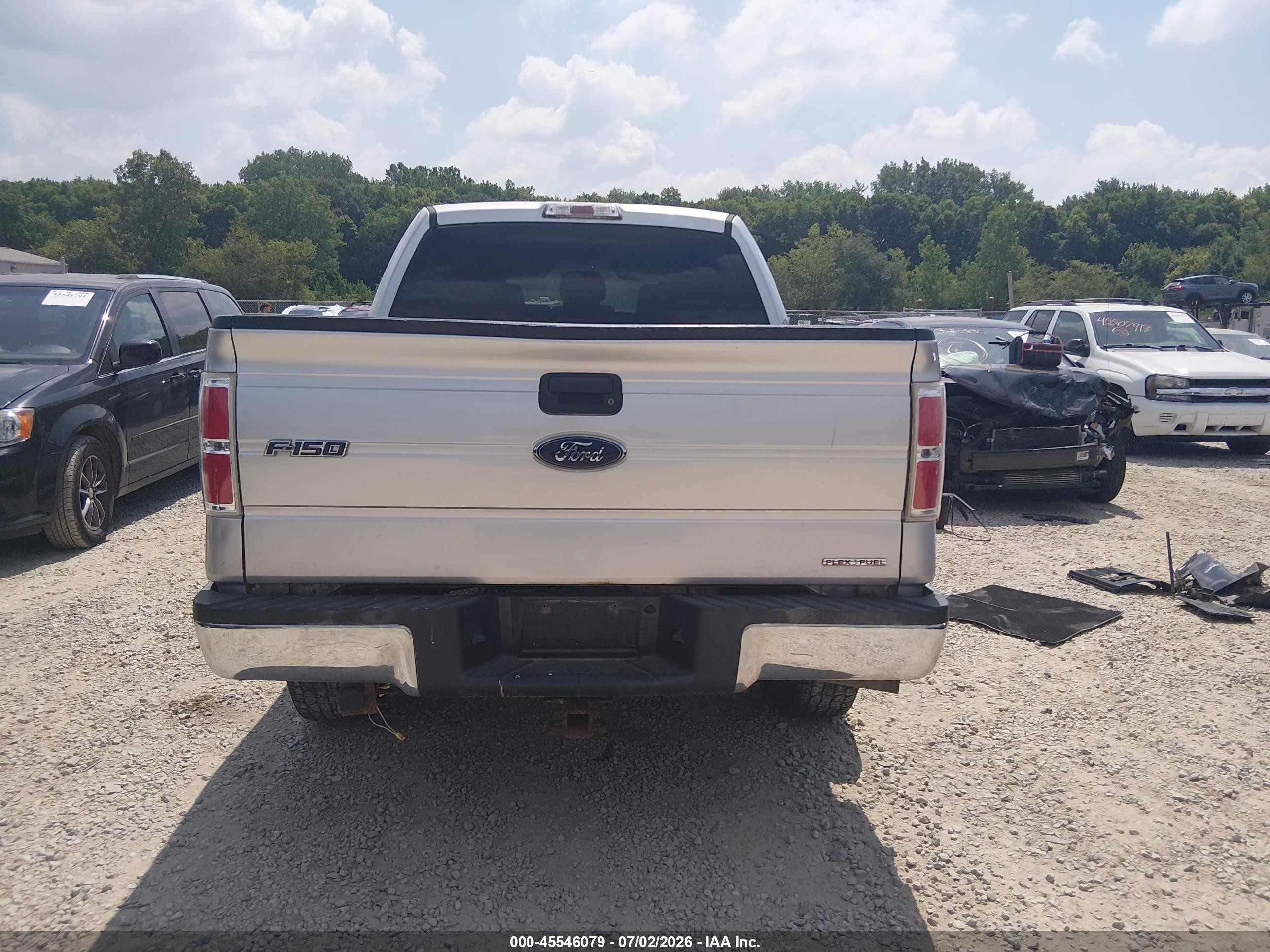 2014 Ford F-150 Xlt Silver vin: 1FTFW1EF3EFA17732