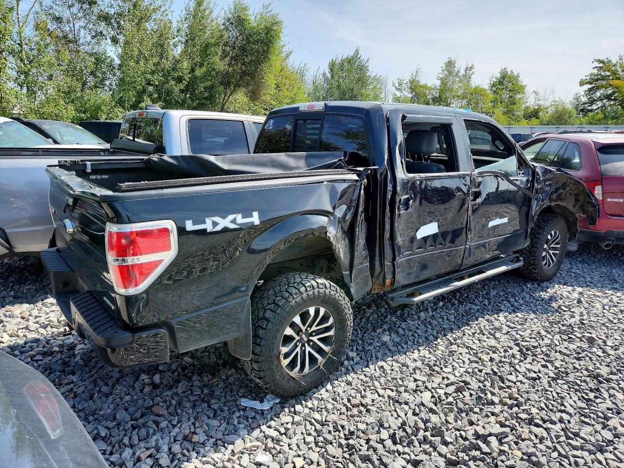 2014 Ford F150 Supercrew Black vin: 1FTFW1EF3EFA25779