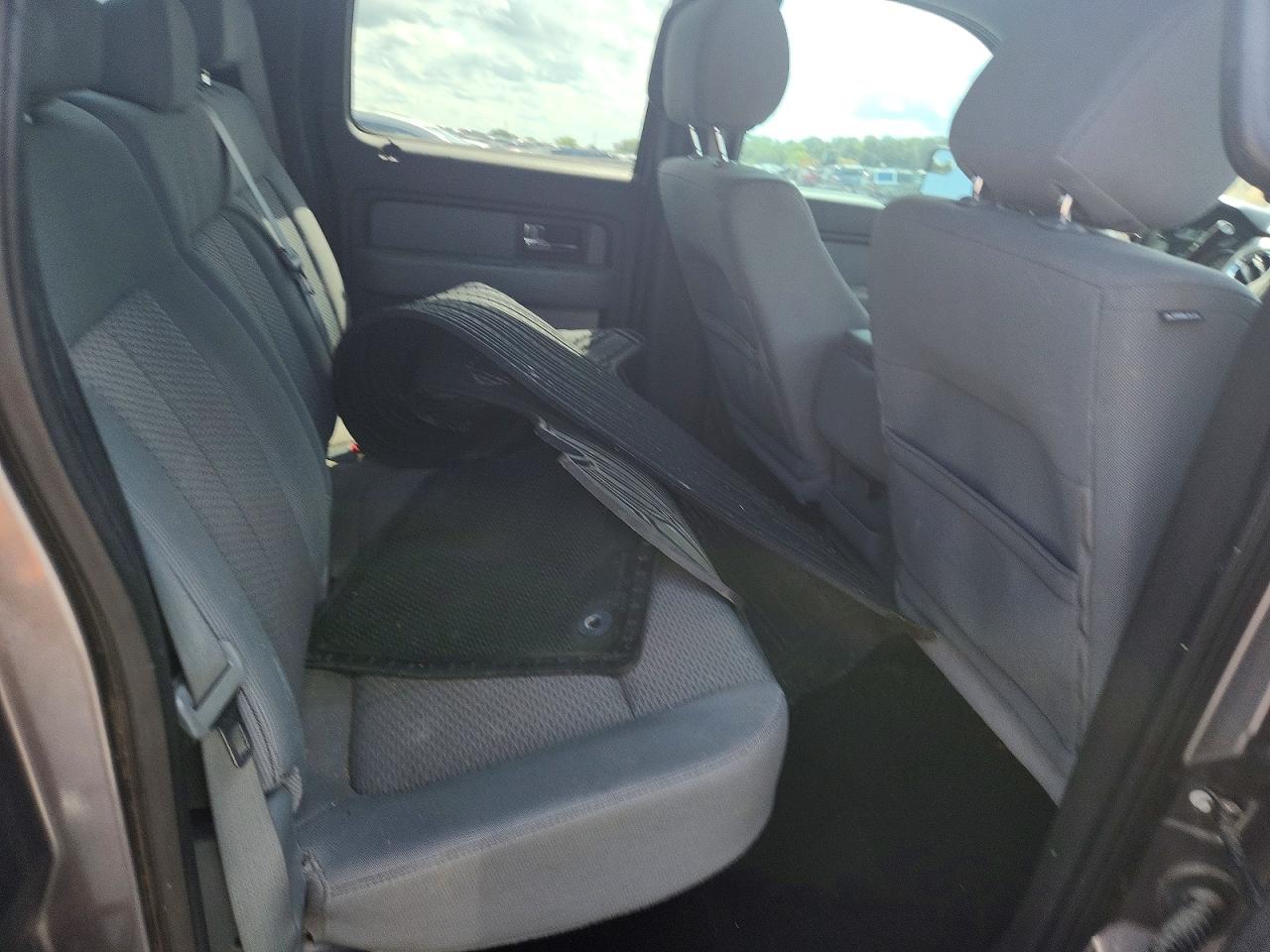 2014 Ford F150 Supercrew Gray vin: 1FTFW1EF3EFA34661