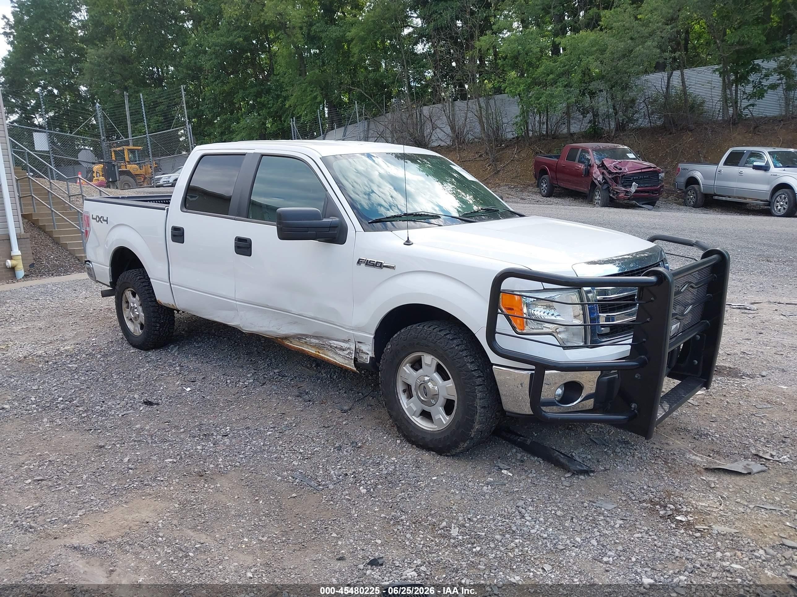 2014 Ford F-150 Xlt Белый vin: 1FTFW1EF3EFA63237