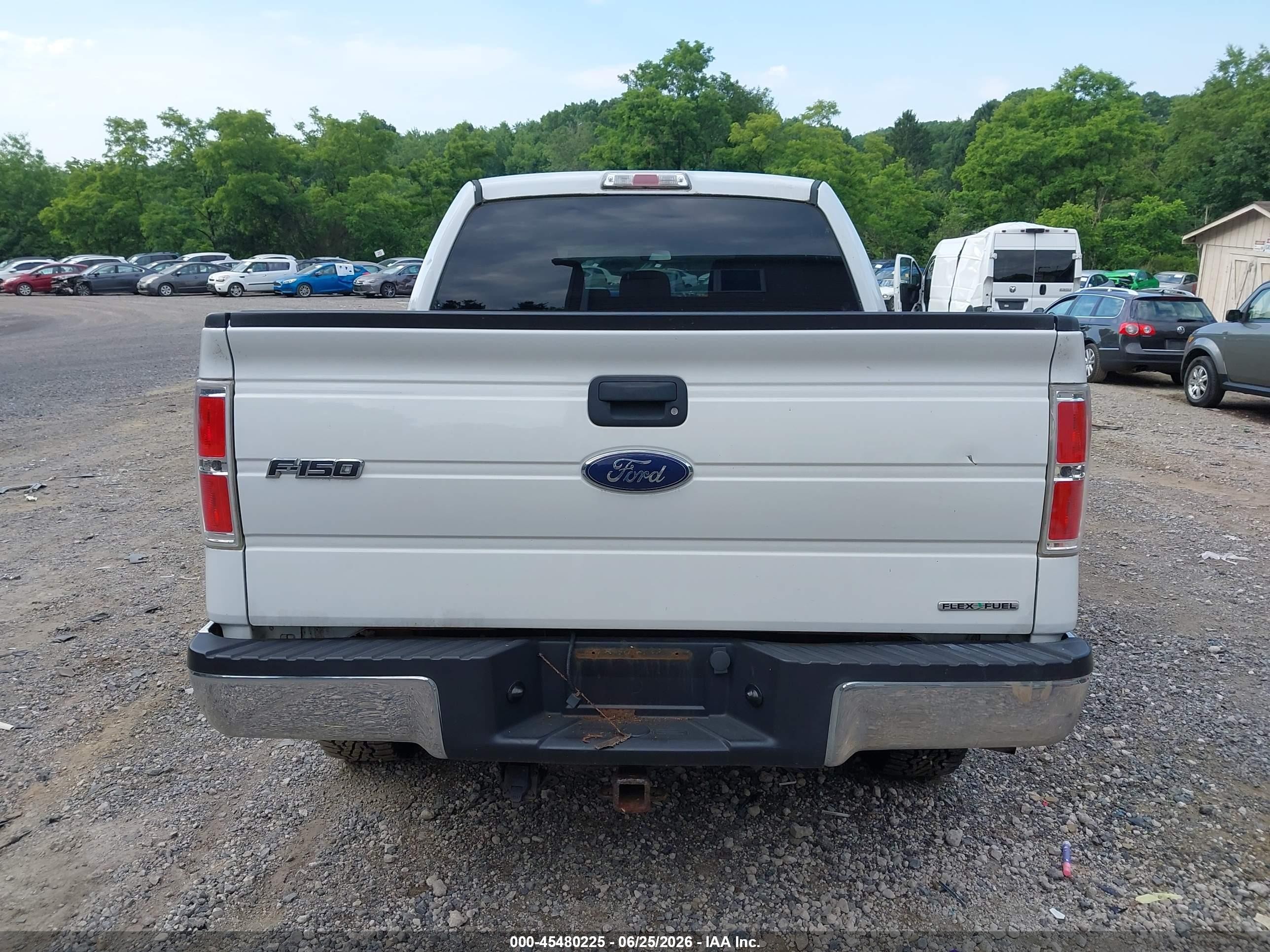 2014 Ford F-150 Xlt Белый vin: 1FTFW1EF3EFA63237
