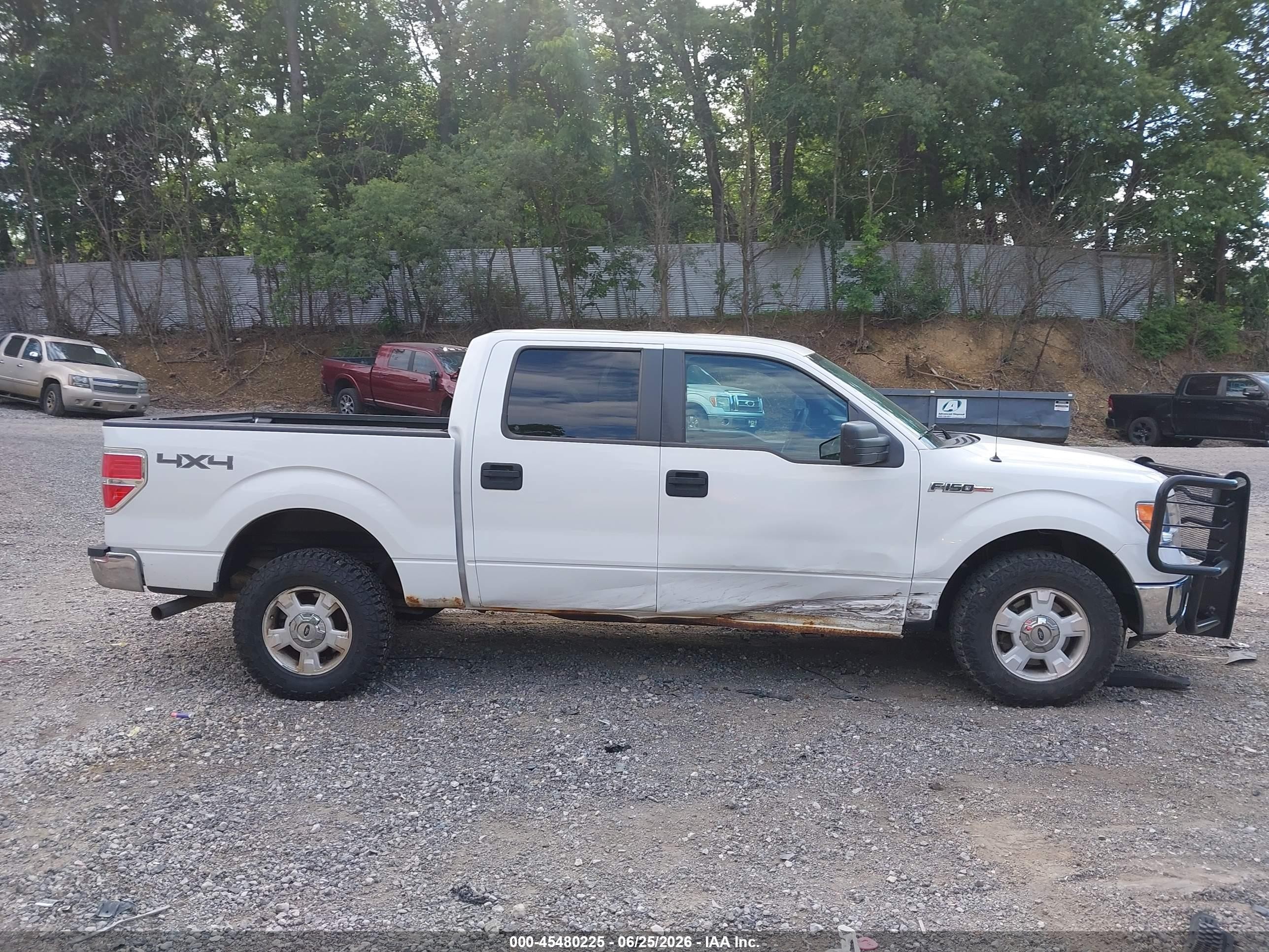 2014 Ford F-150 Xlt Белый vin: 1FTFW1EF3EFA63237