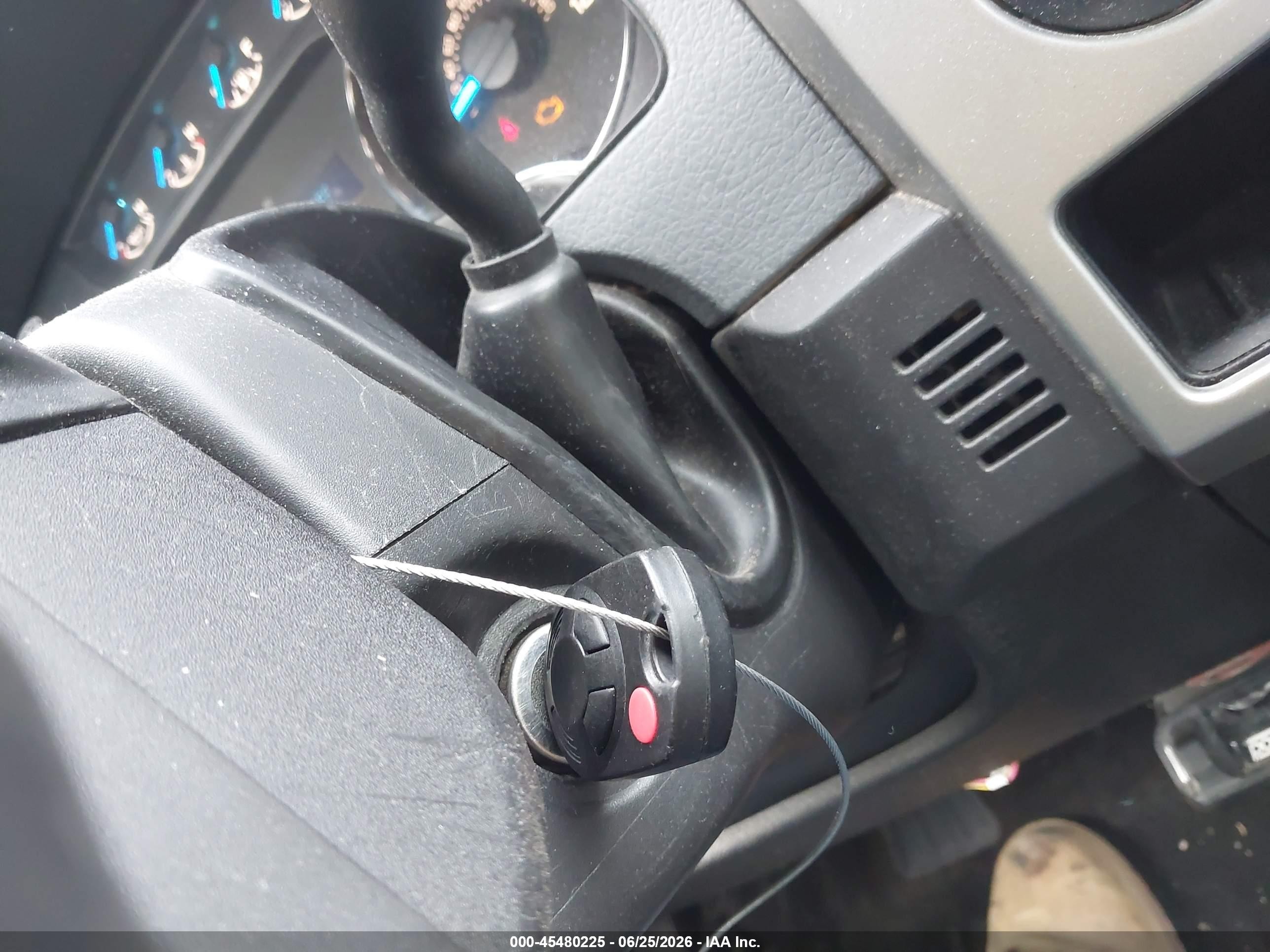2014 Ford F-150 Xlt Белый vin: 1FTFW1EF3EFA63237