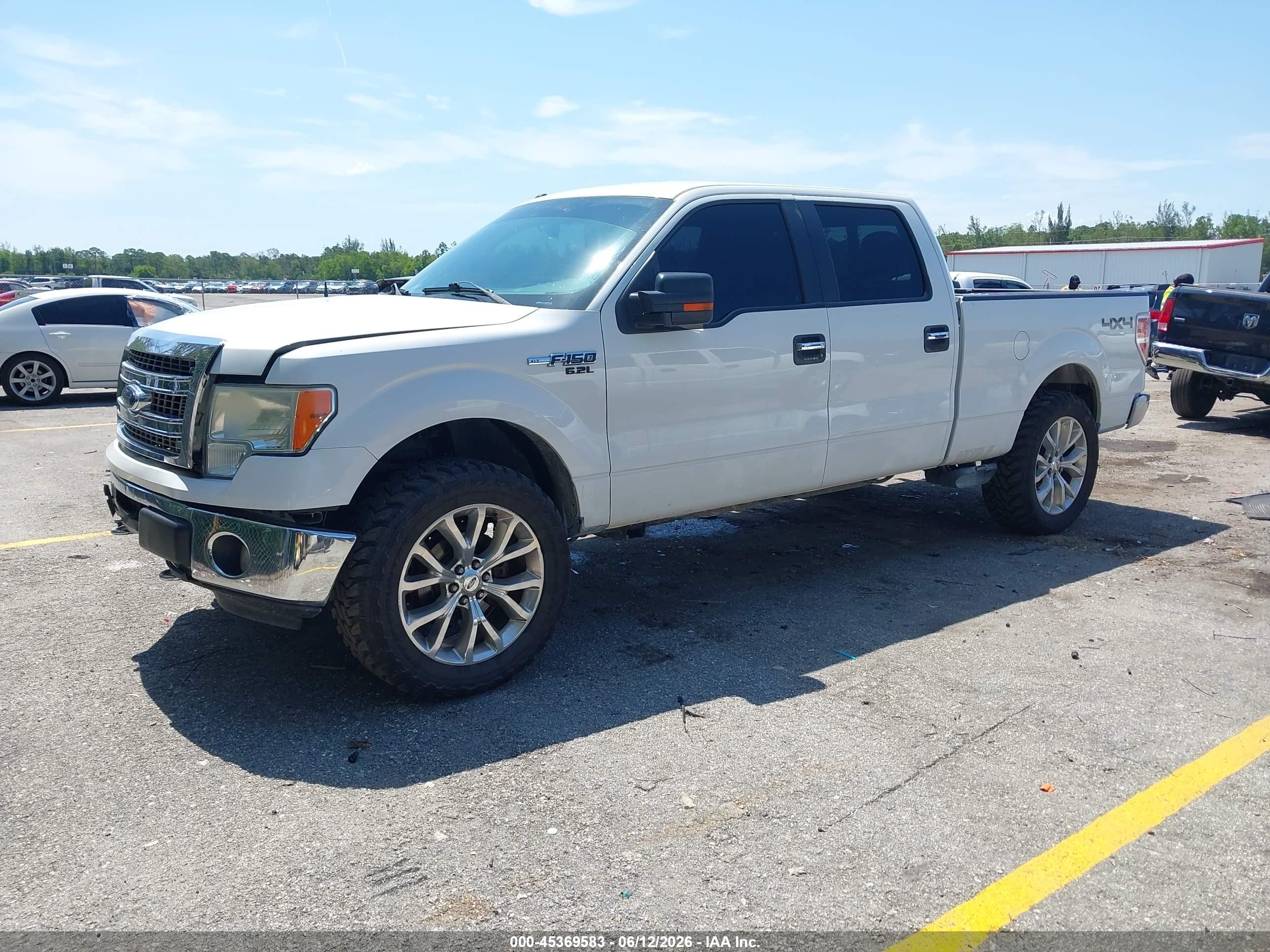 2014 Ford F-150 Xlt White vin: 1FTFW1EF3EFC62918