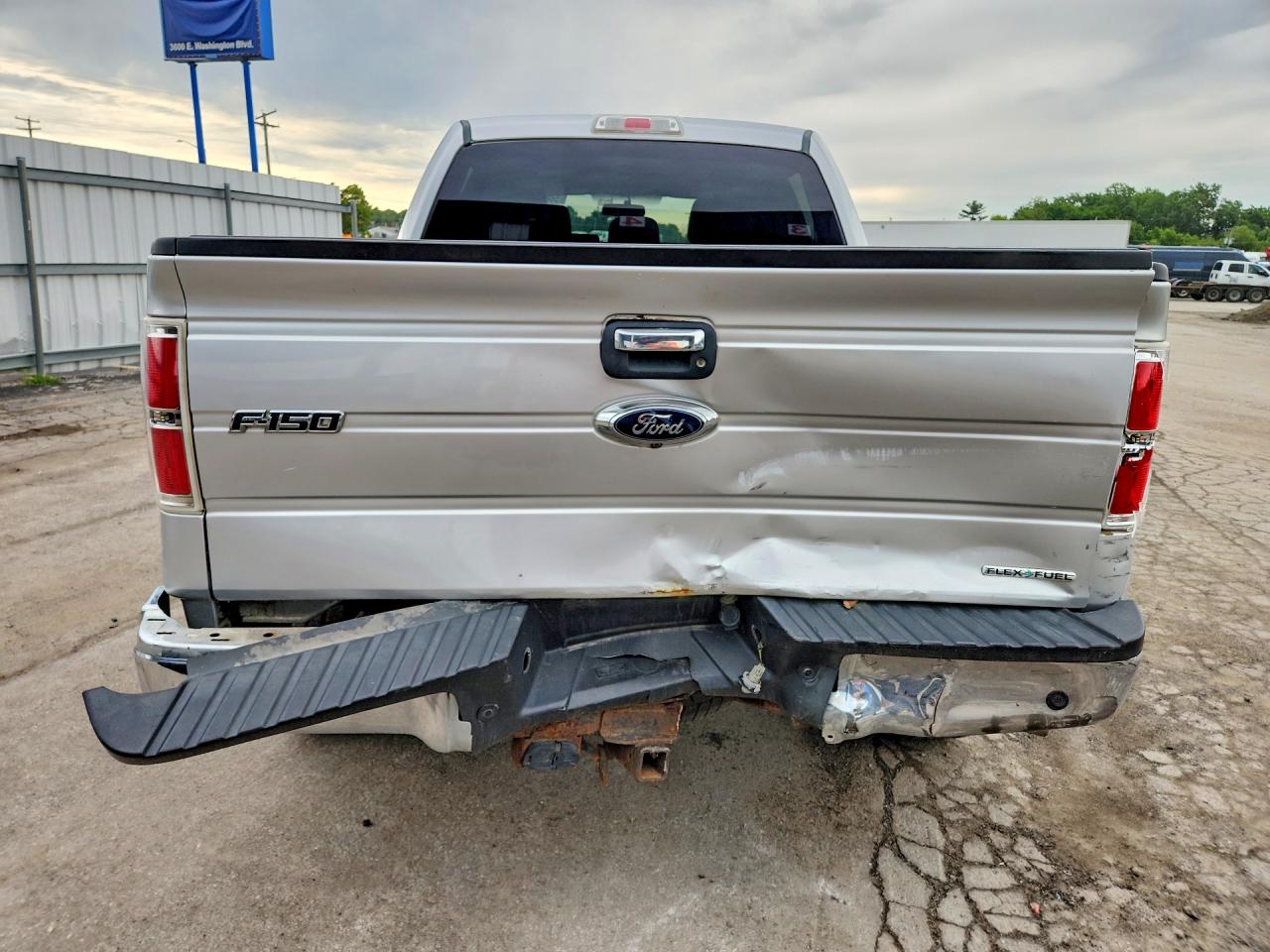 2014 Ford F150 Supercrew Silver vin: 1FTFW1EF3EFD00826