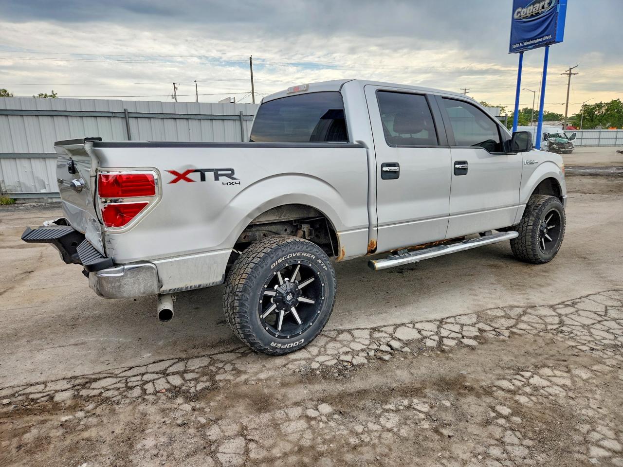 2014 Ford F150 Supercrew Silver vin: 1FTFW1EF3EFD00826