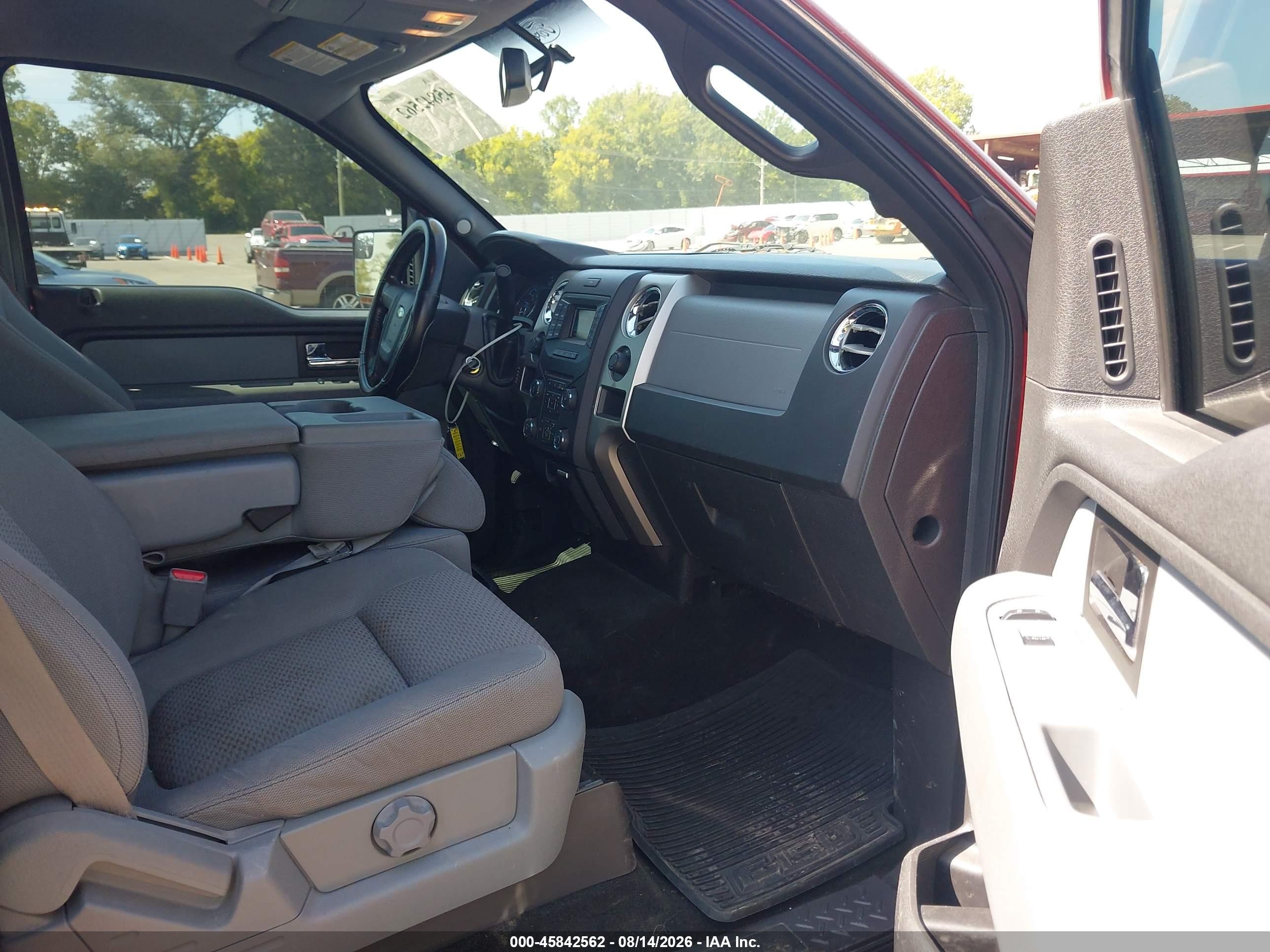 2014 Ford F-150 Xlt Burgundy vin: 1FTFW1EF3EKD41240