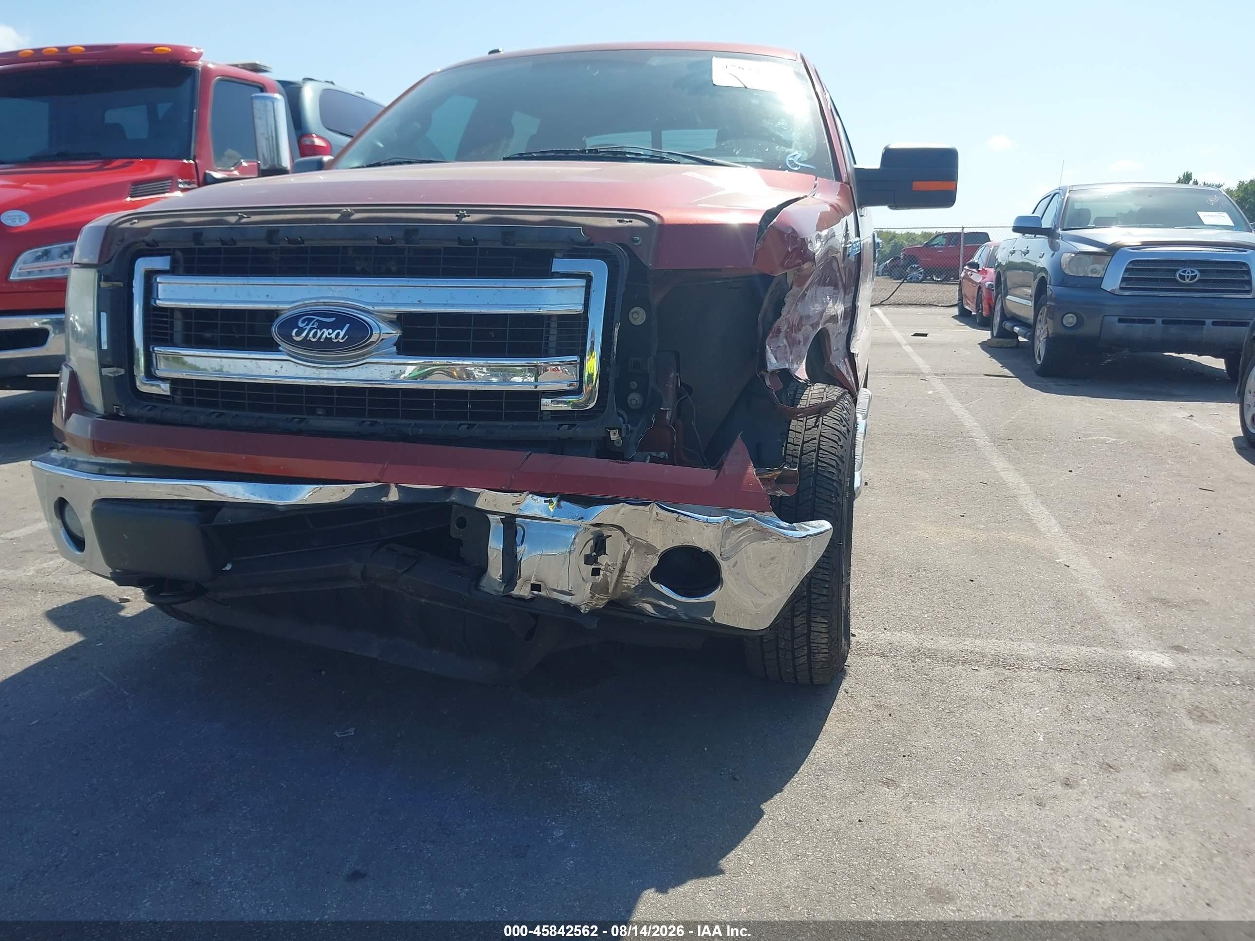 2014 Ford F-150 Xlt Burgundy vin: 1FTFW1EF3EKD41240